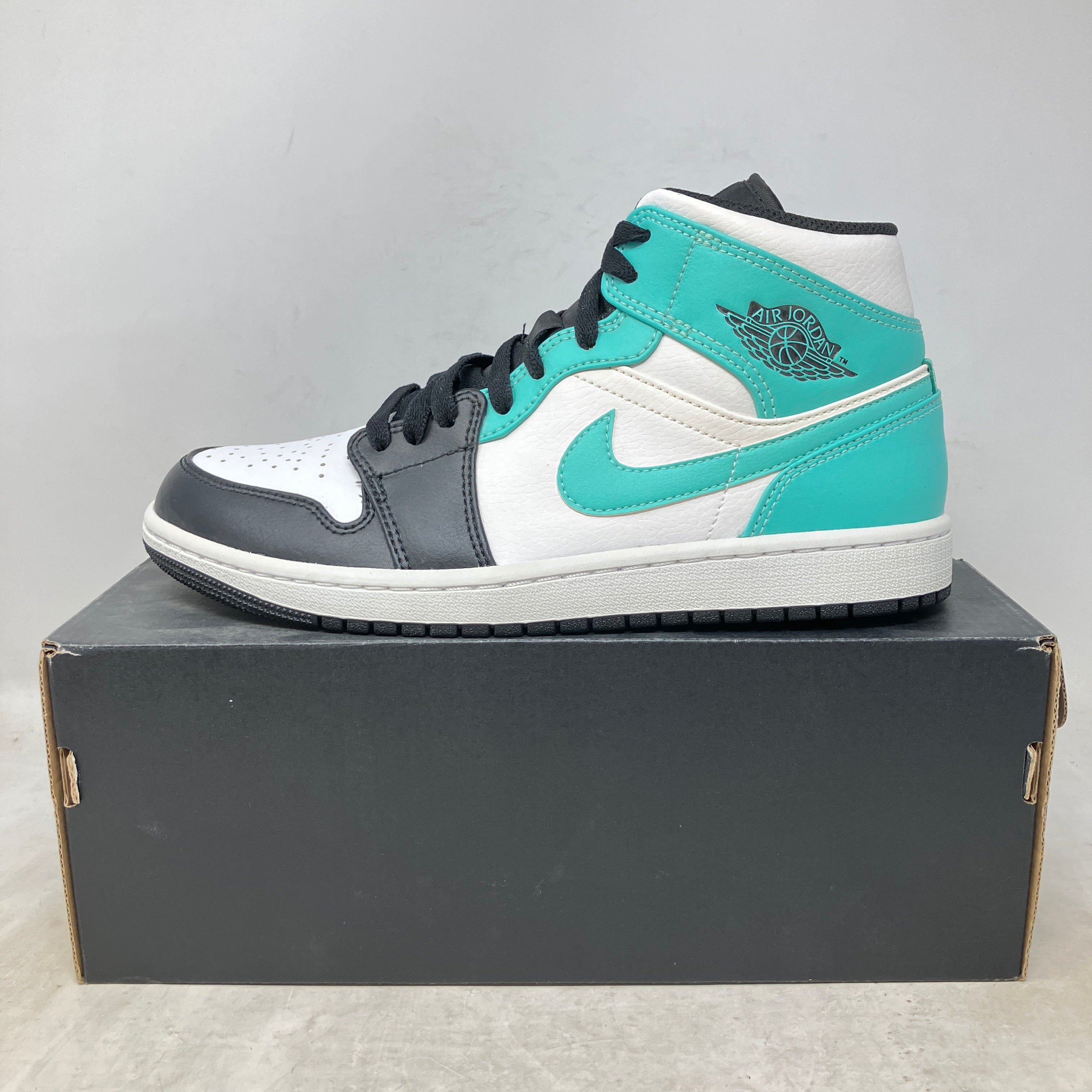 Jordan 1 Mid Tropical Twist Igloo