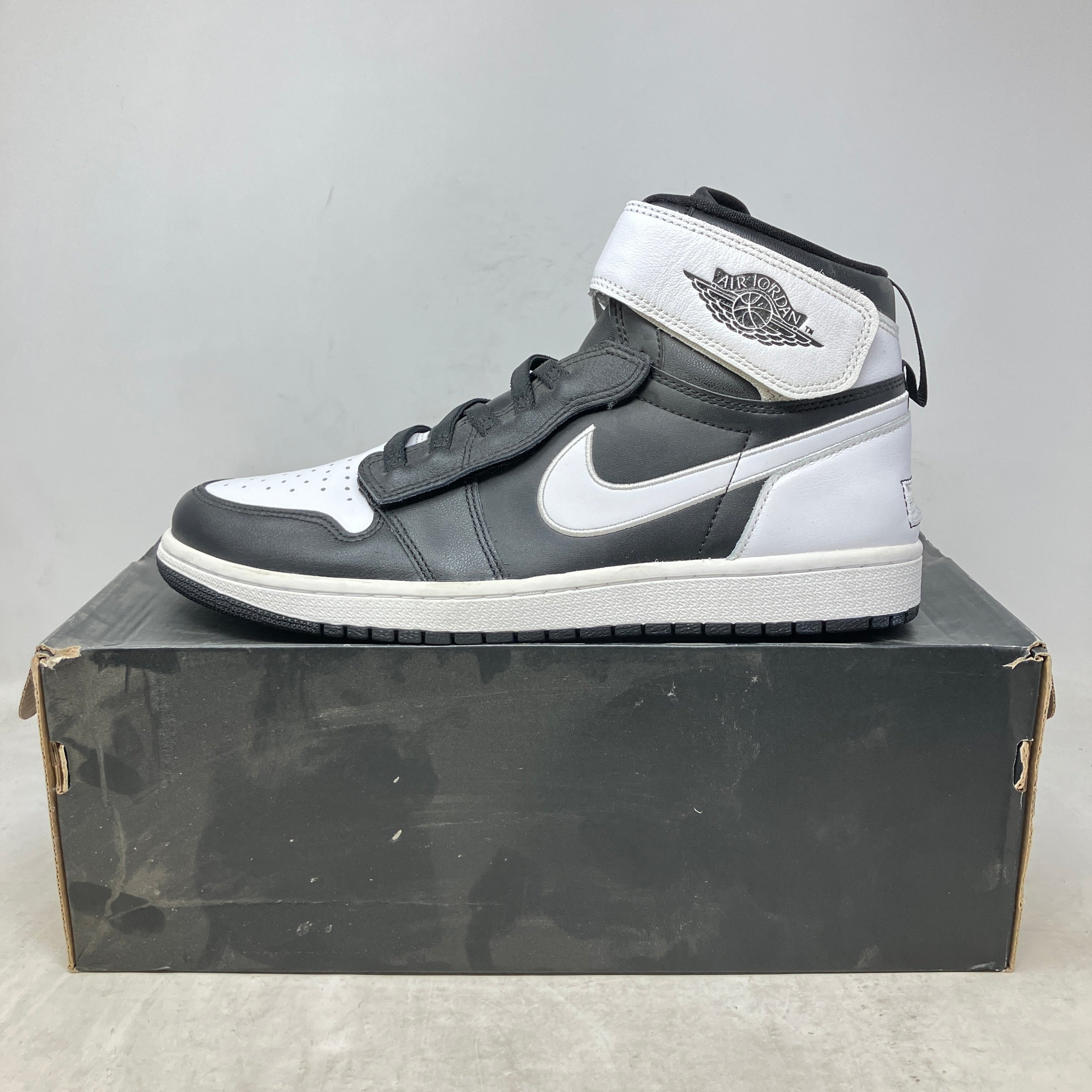Jordan 1 High FlyEase Panda