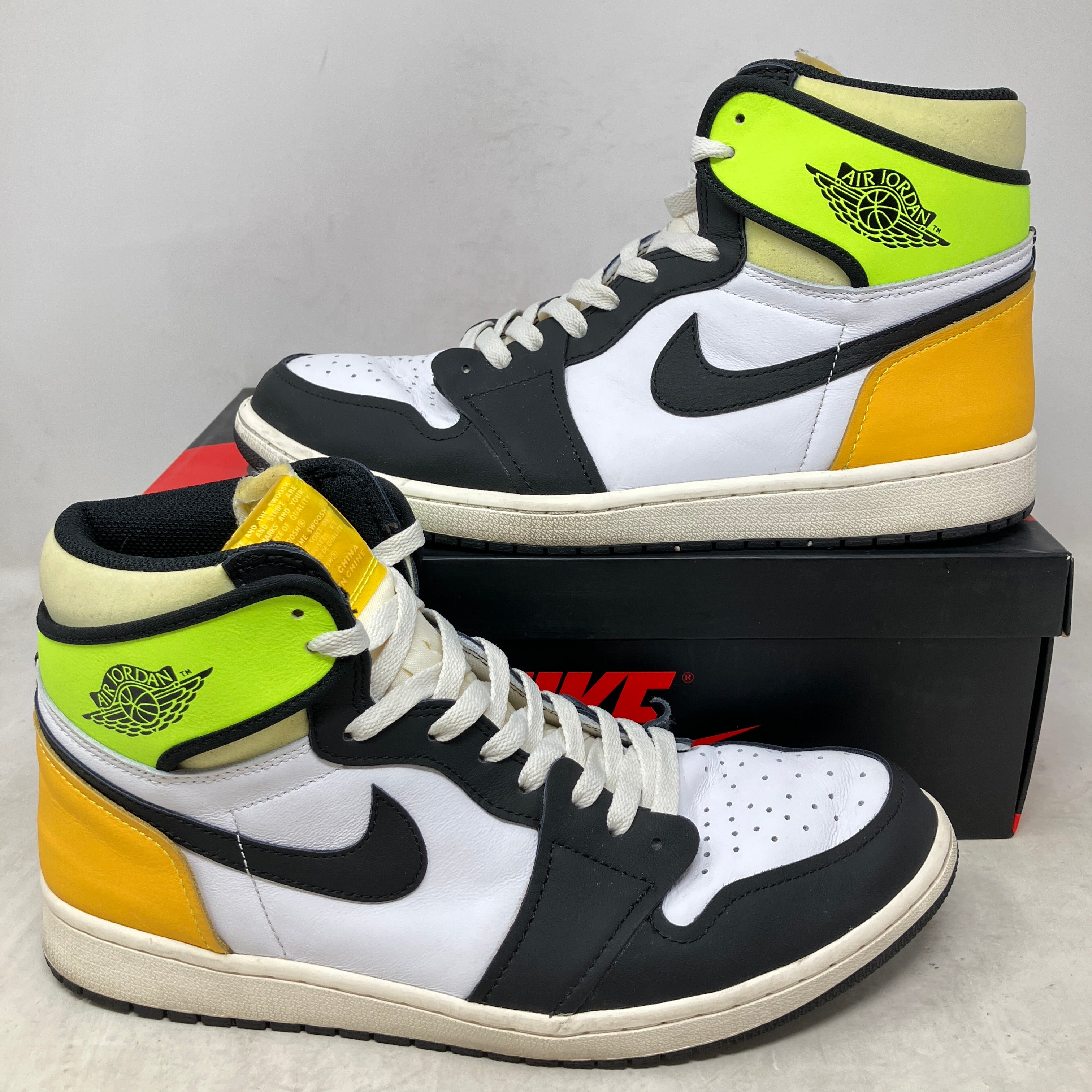 Jordan 1 Retro High White Black Volt University Gold