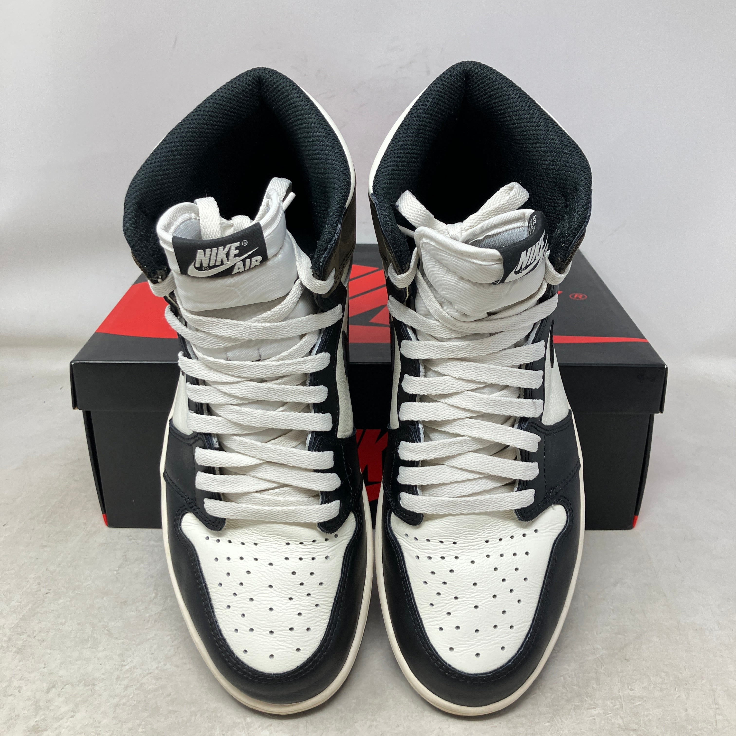 Jordan 1 Retro High Dark Mocha