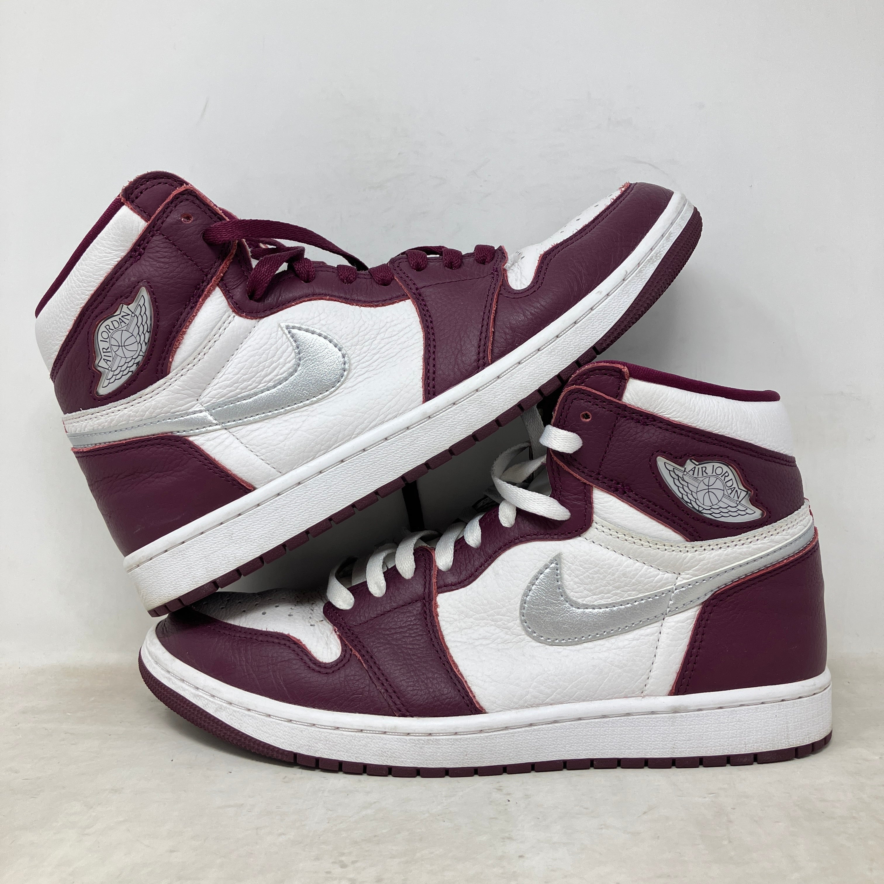 Jordan 1 Retro High OG Bordeaux