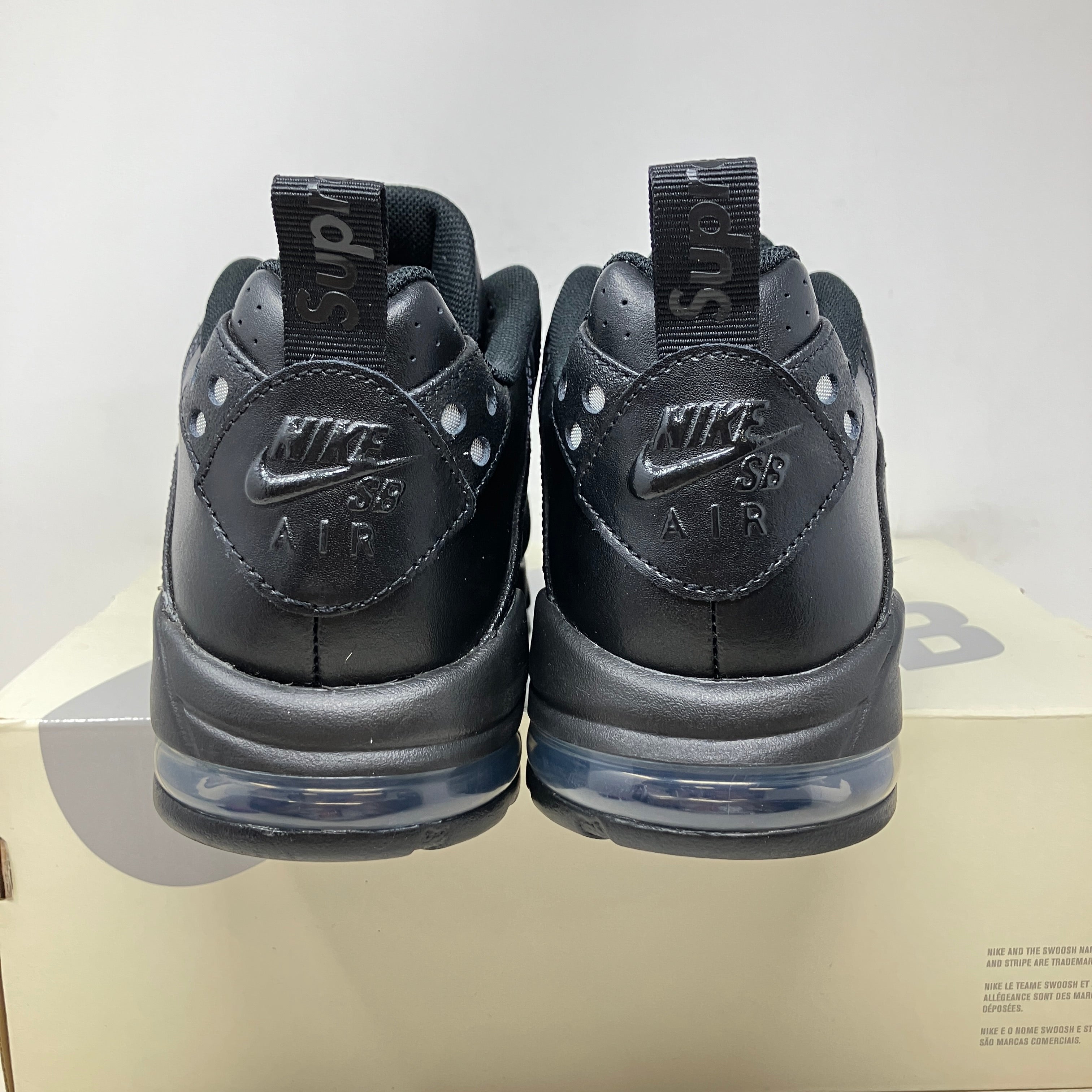 Nike SB Air Max 2 CB '94 Low Supreme Black