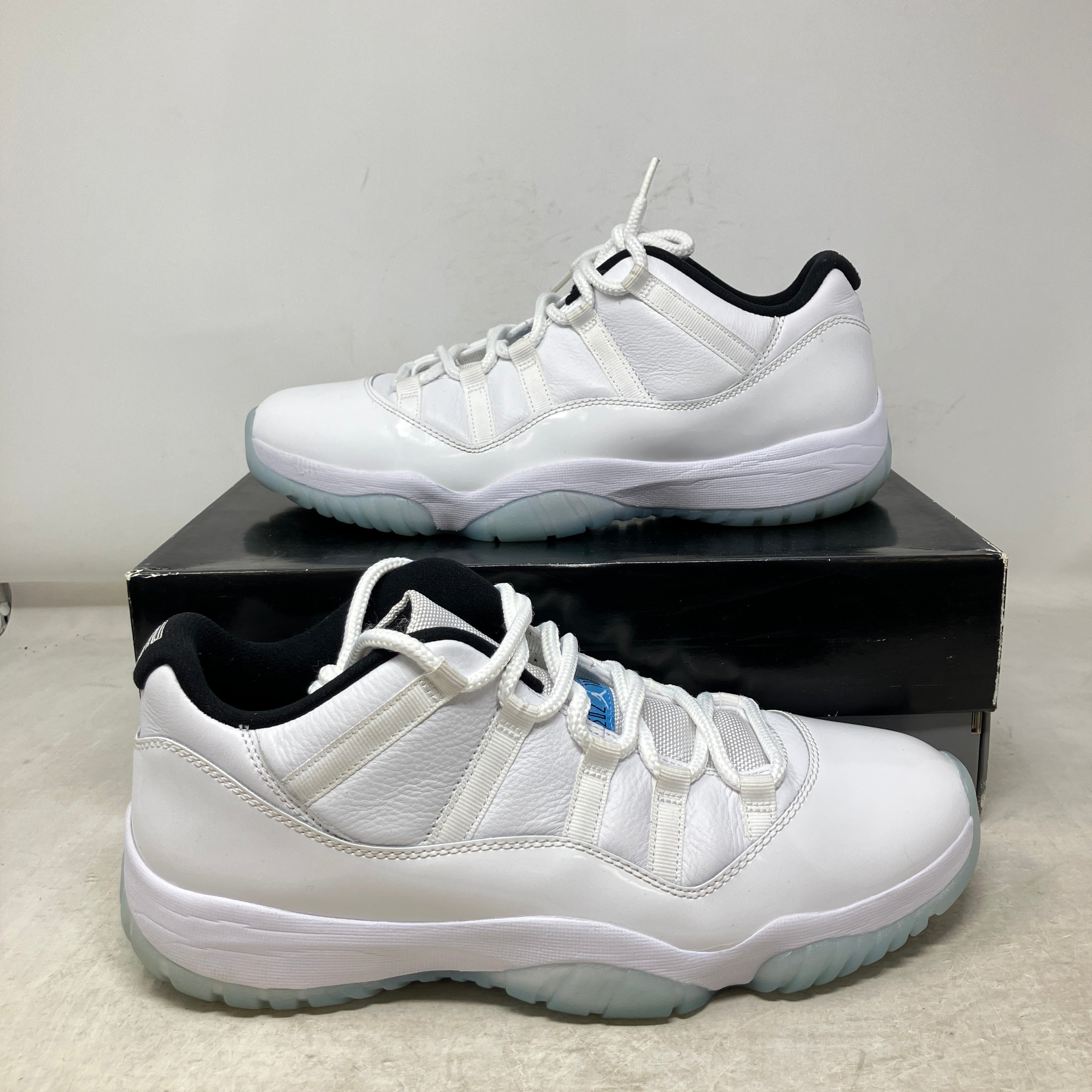 Jordan 11 Retro Low Legend Blue