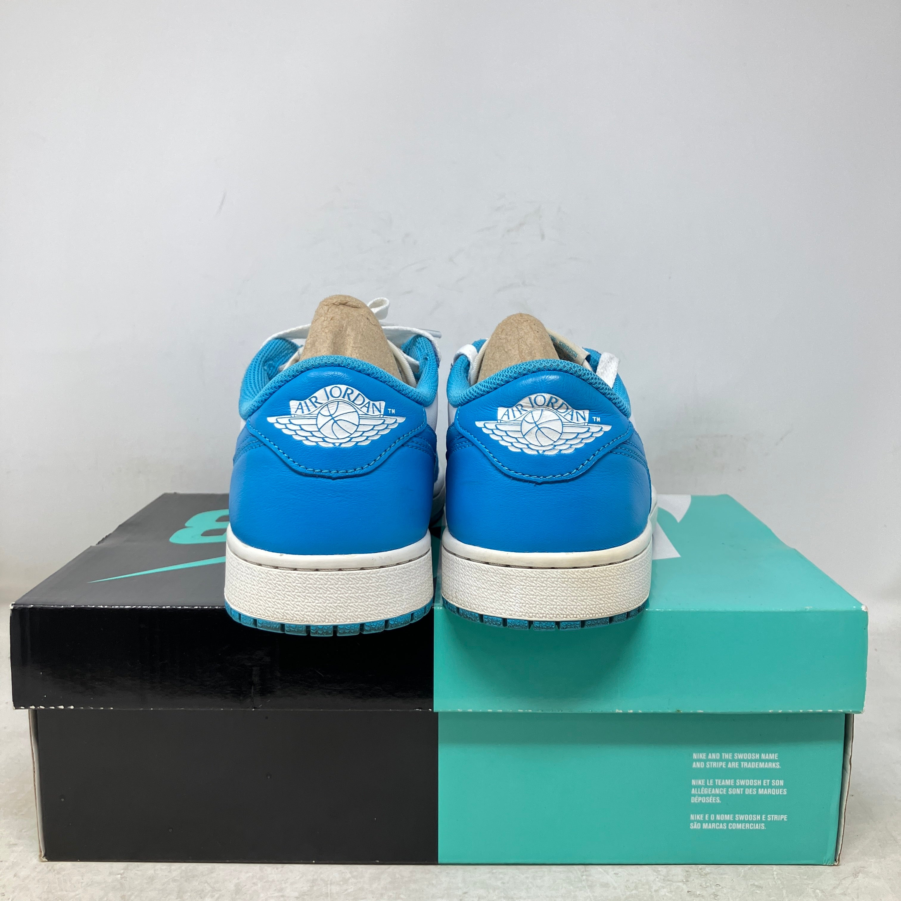 Jordan 1 Low SB UNC