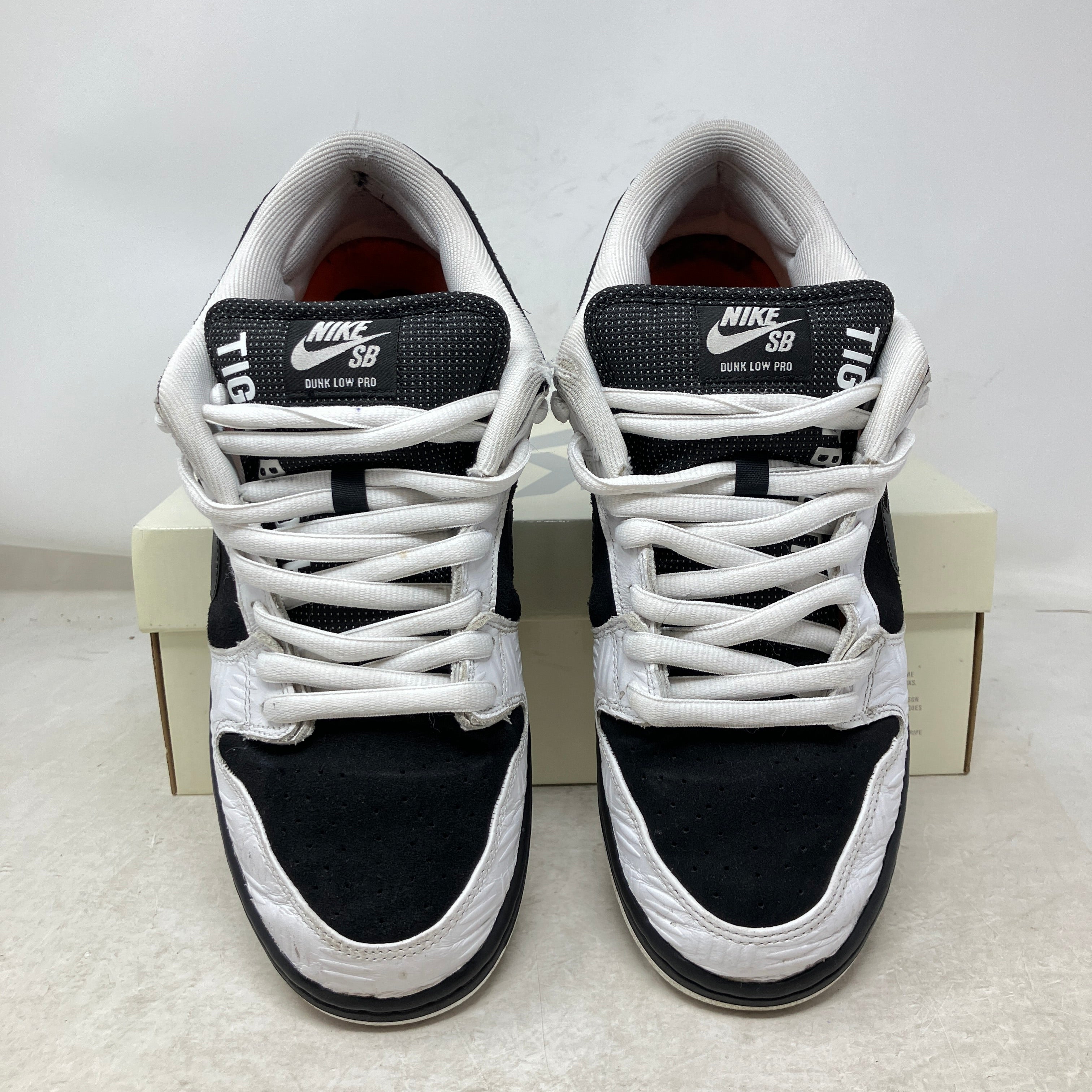 Nike SB Dunk Low TIGHTBOOTH
