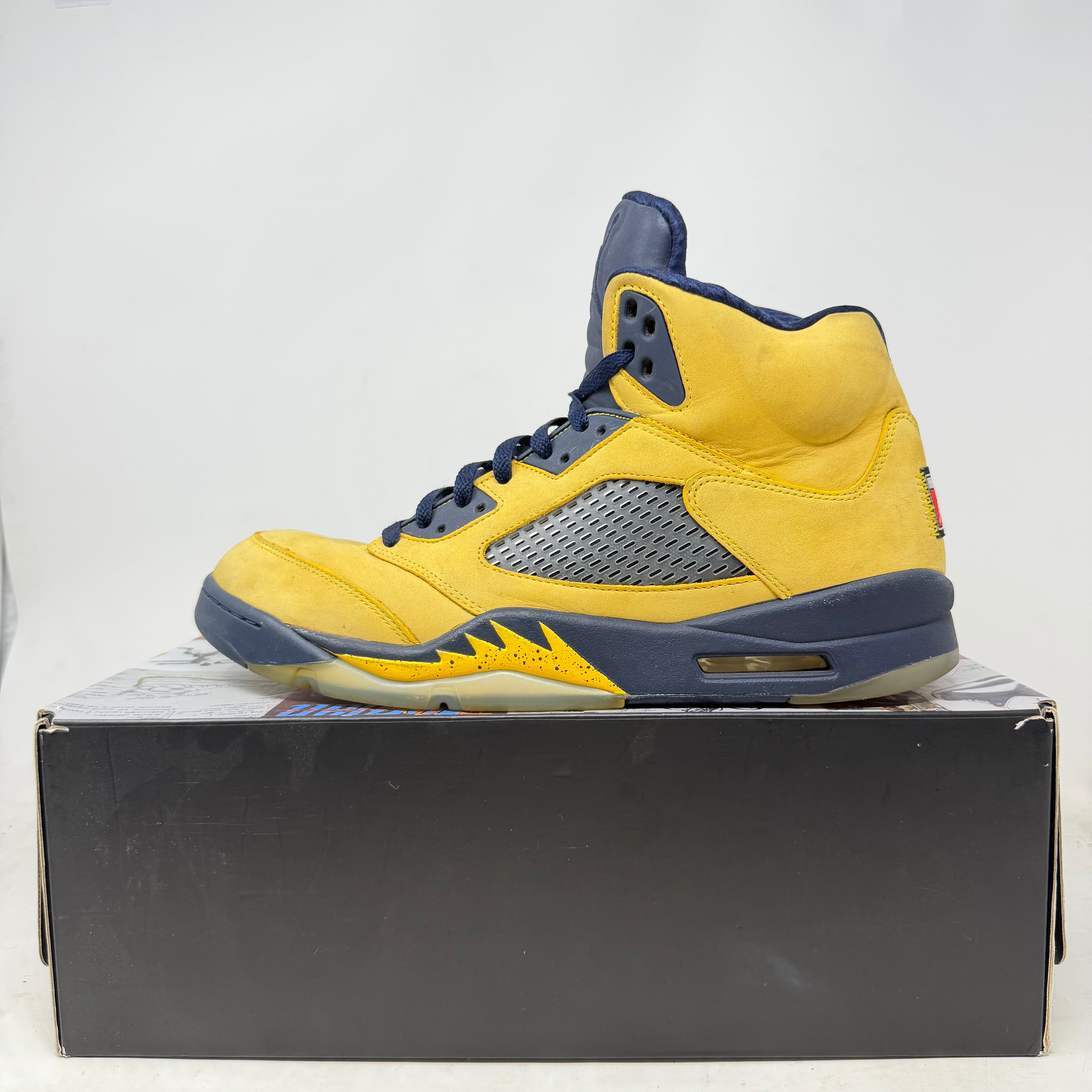 Jordan 5 Retro Michigan (2019)