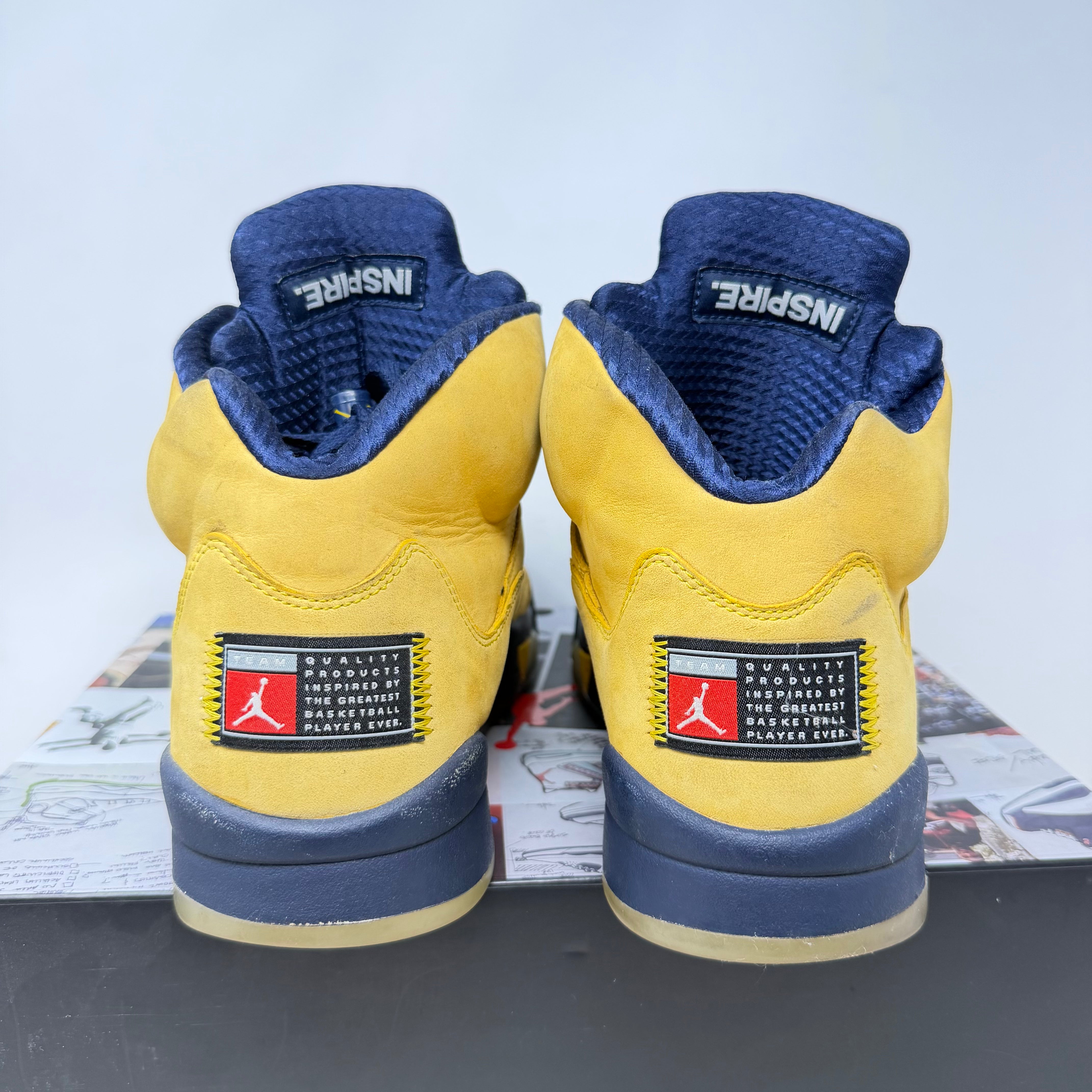 Jordan 5 Retro Michigan (2019)