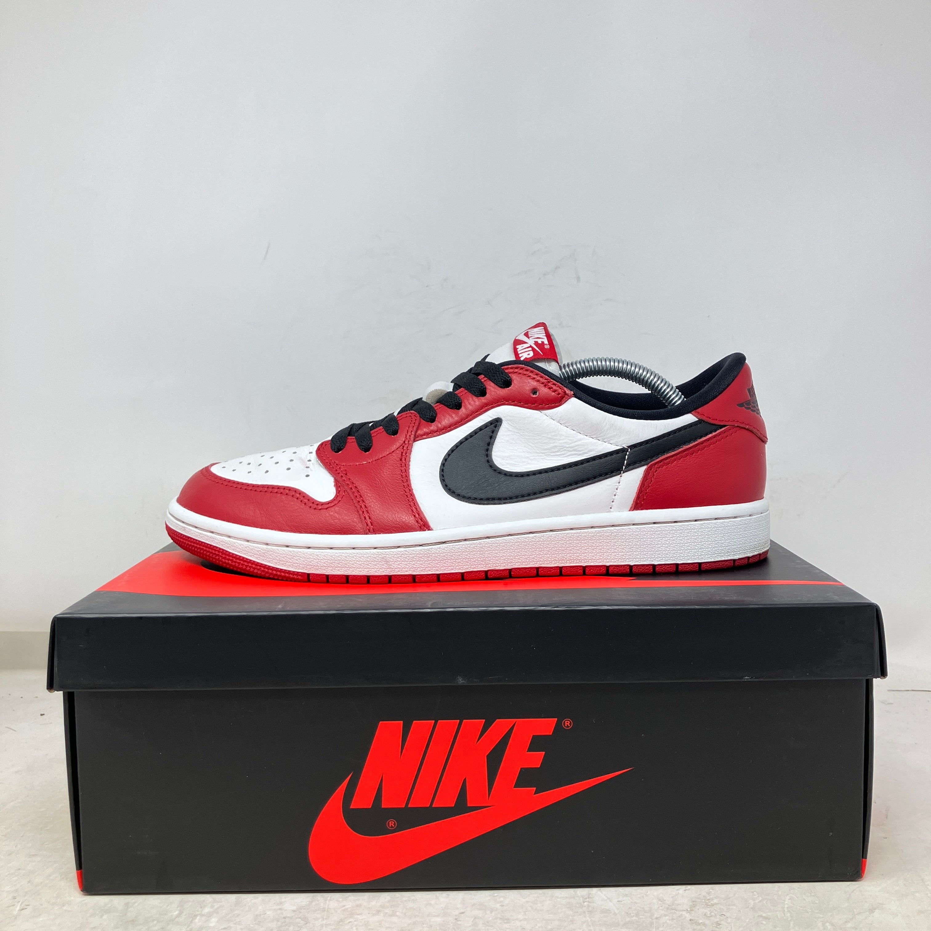Jordan 1 Retro Low OG Chicago (2025)