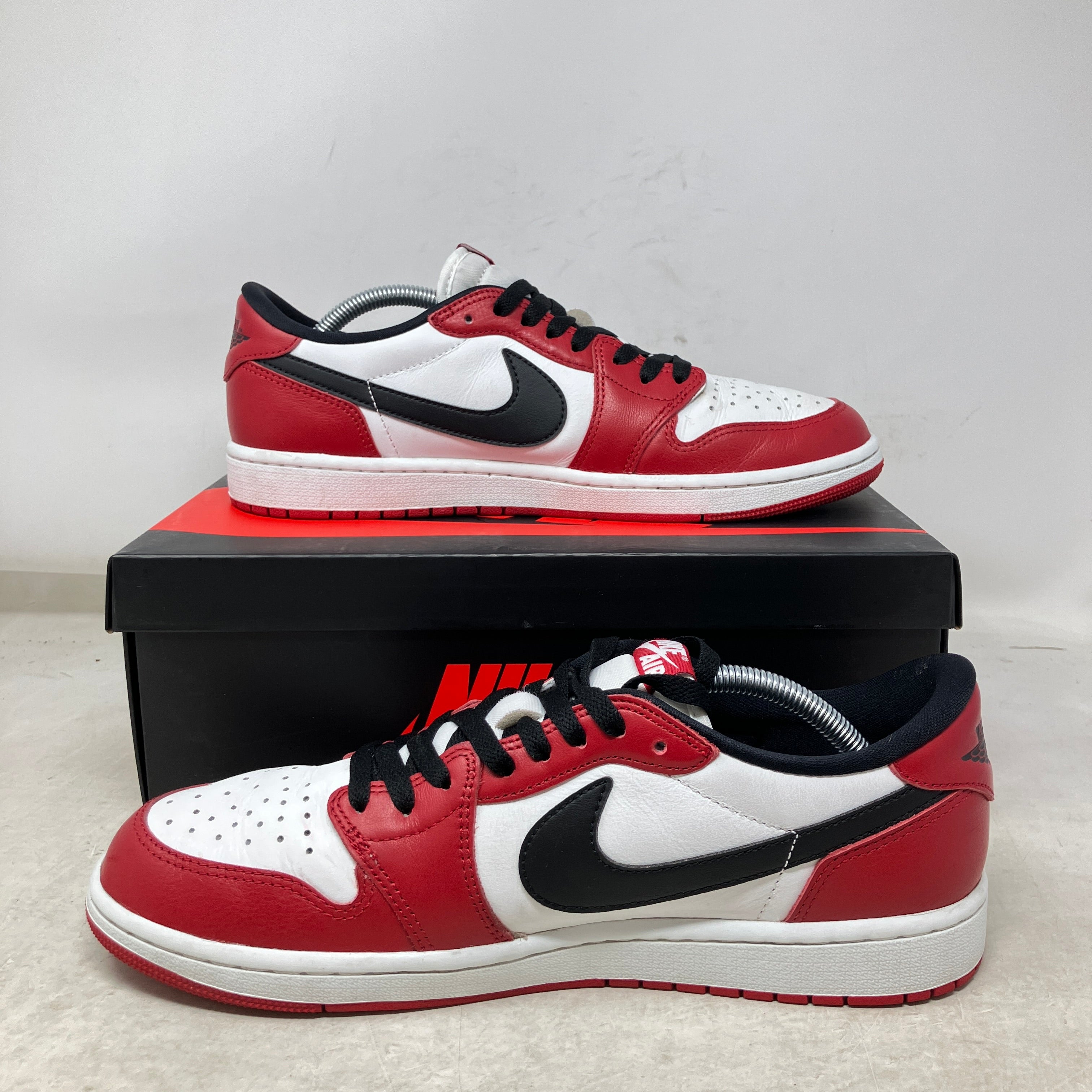 Jordan 1 Retro Low OG Chicago (2025)
