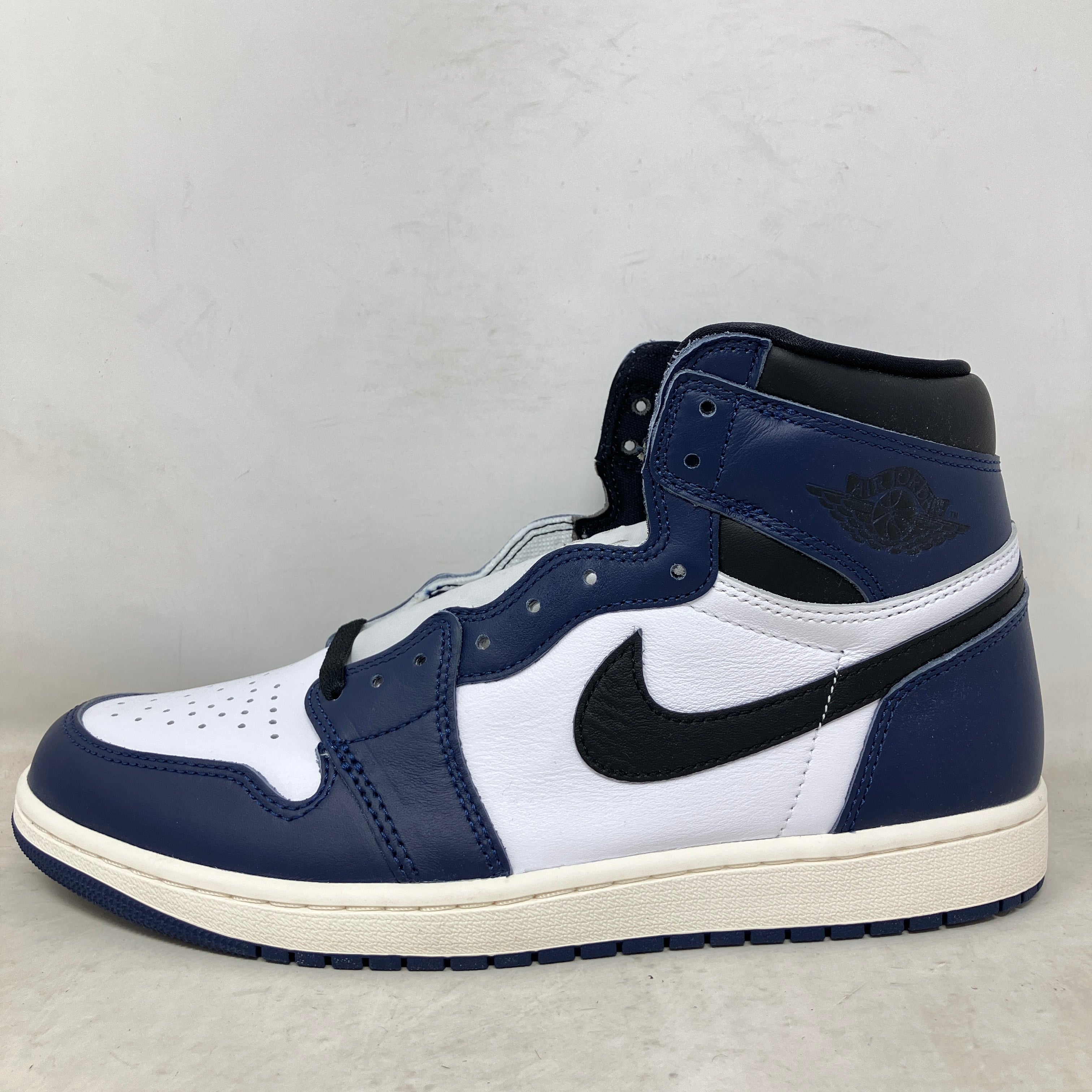 Jordan 1 Retro High OG Midnight Navy