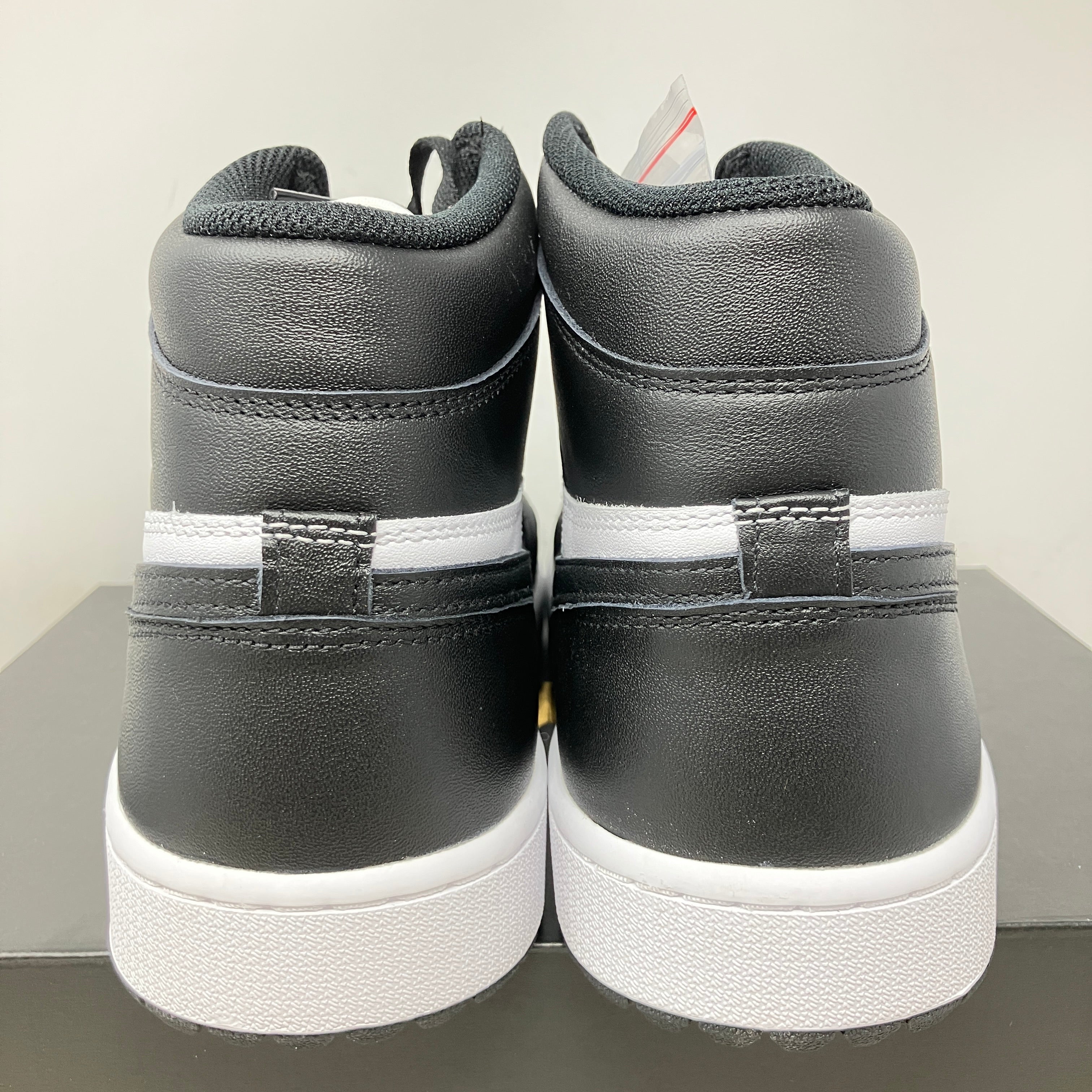 Jordan 1 Retro High Golf Black White