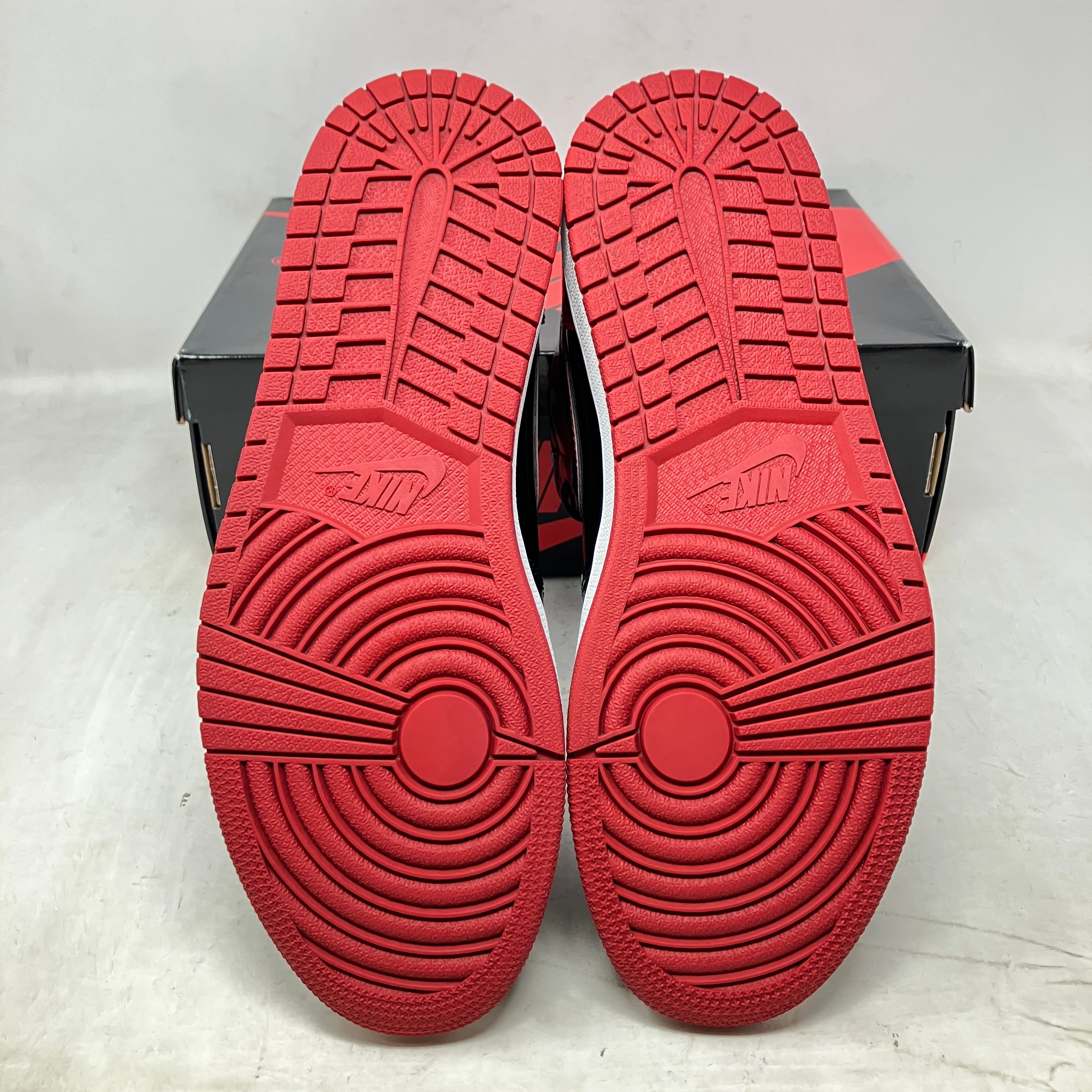 Jordan 1 Retro High OG Patent Bred