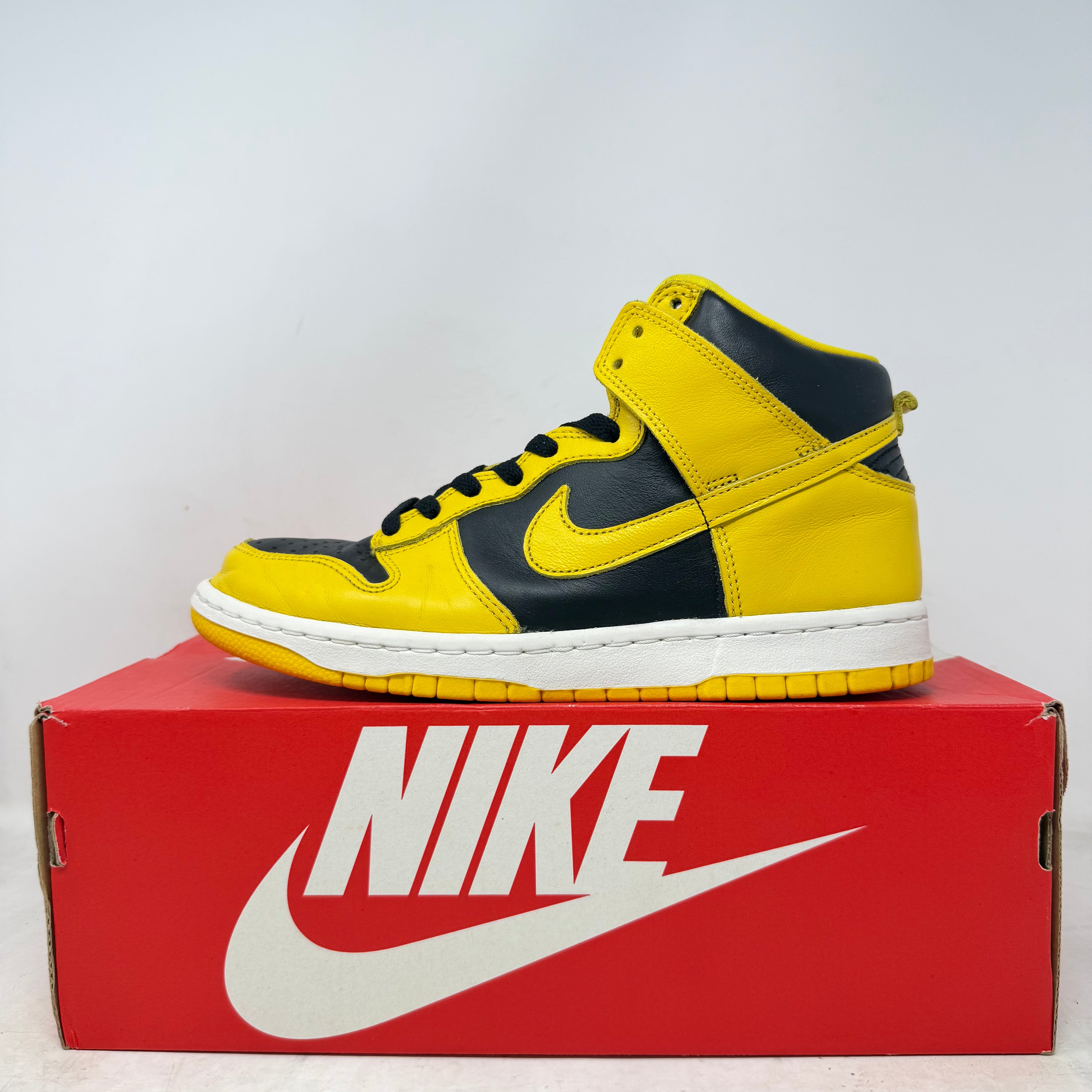Nike Dunk High Iowa (2020)