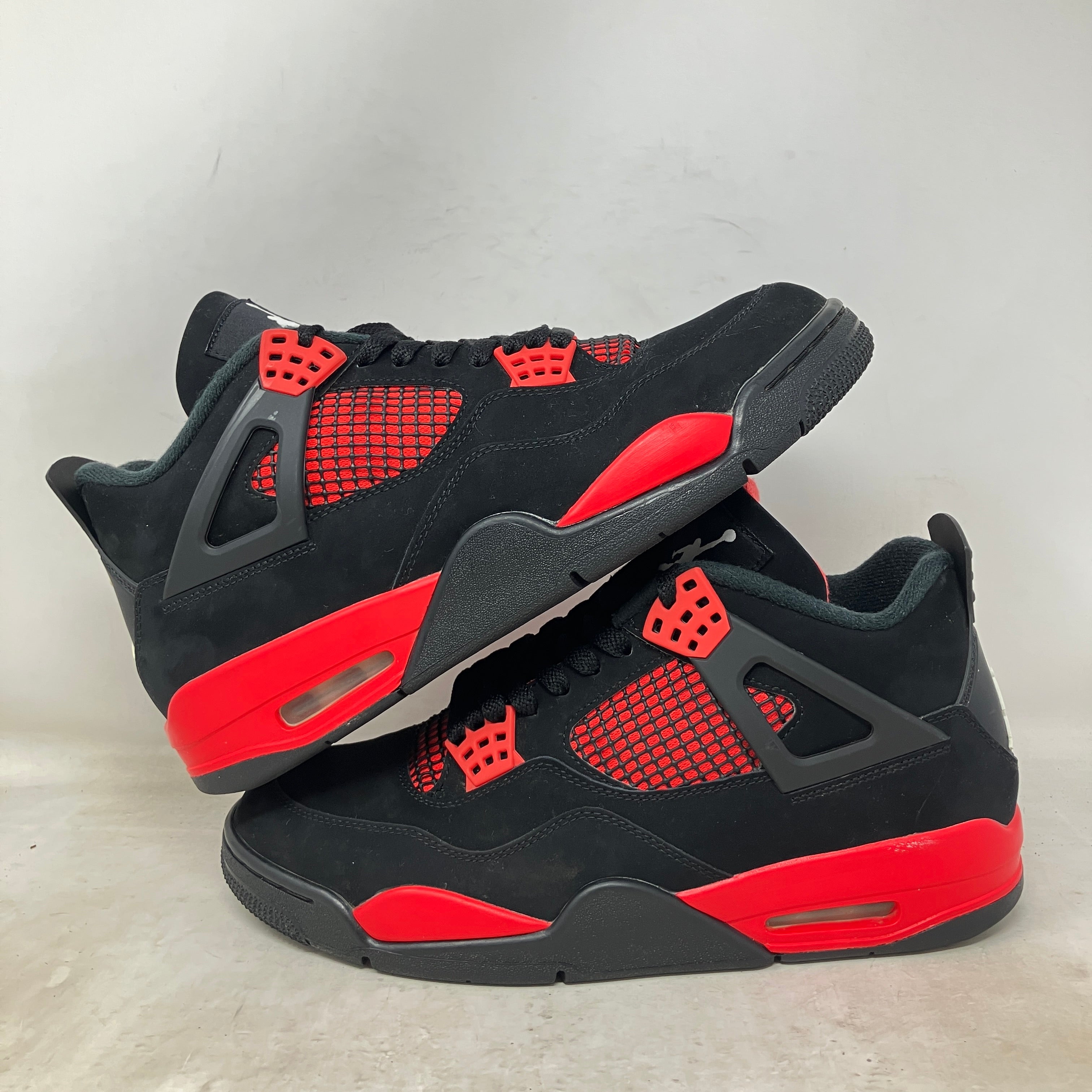Jordan 4 Retro Red Thunder