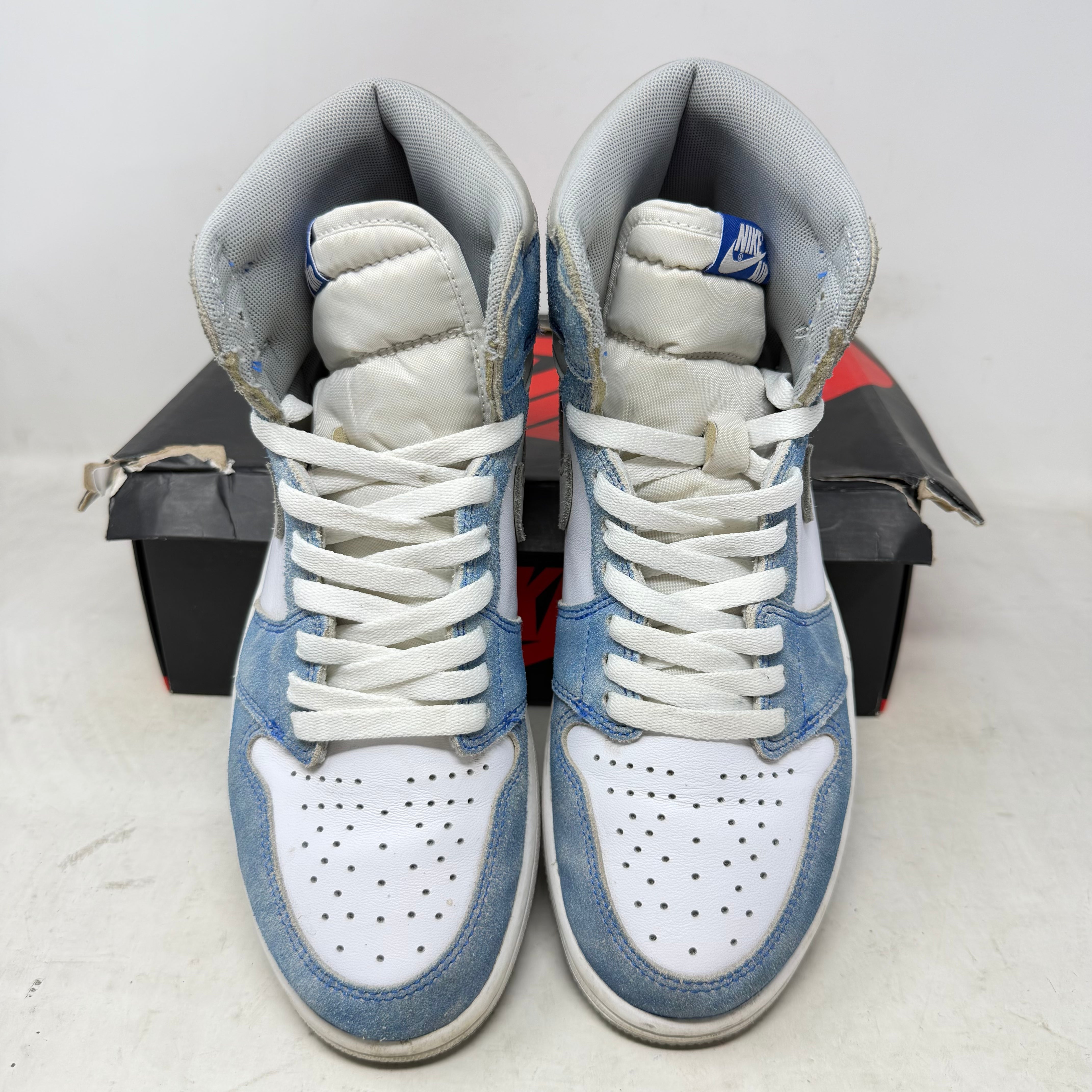 Jordan 1 Retro High Hyper Royal Smoke Grey