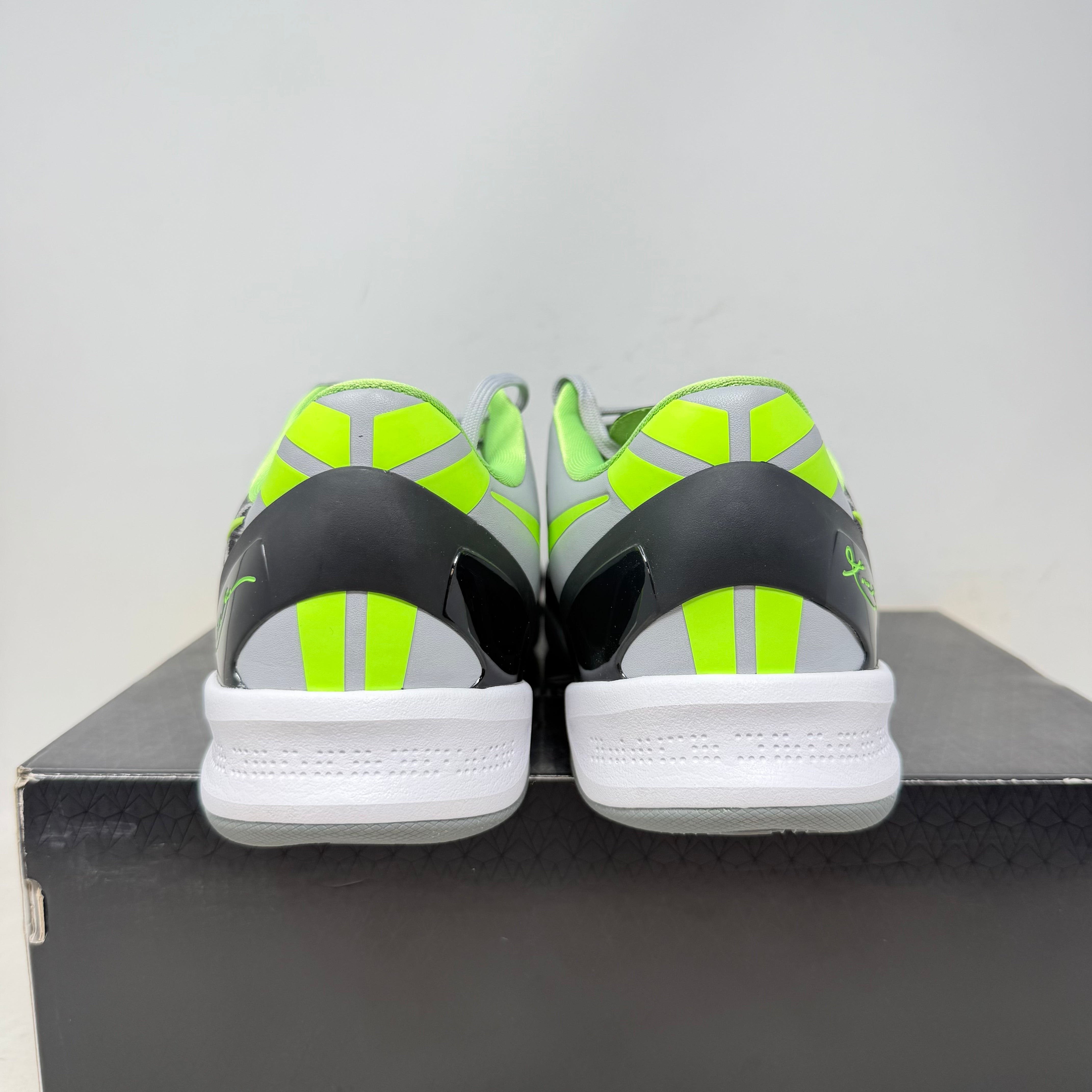 Nike Kobe 8 Graffiti