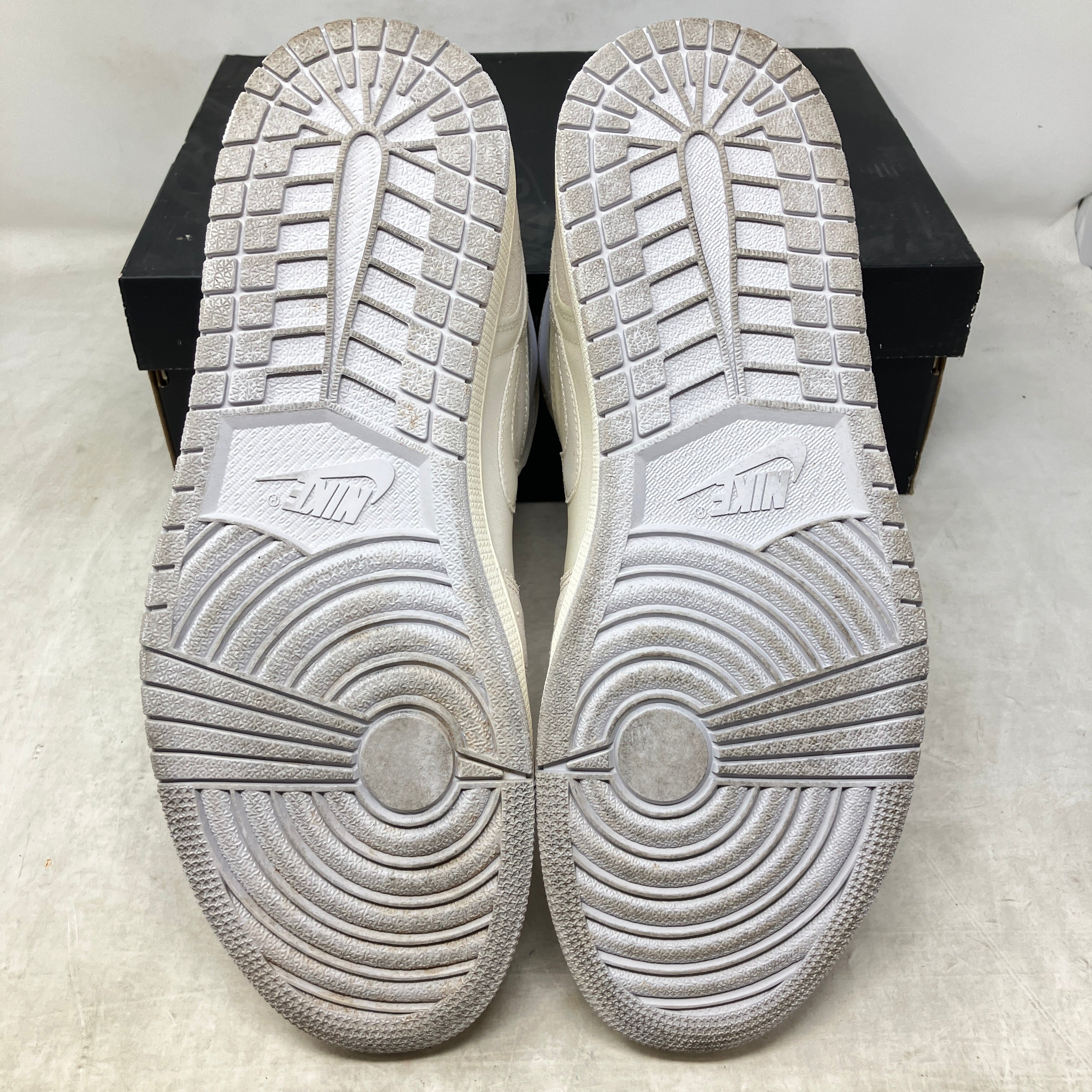 Jordan 1 Mid SE Craft Inside Out White Grey