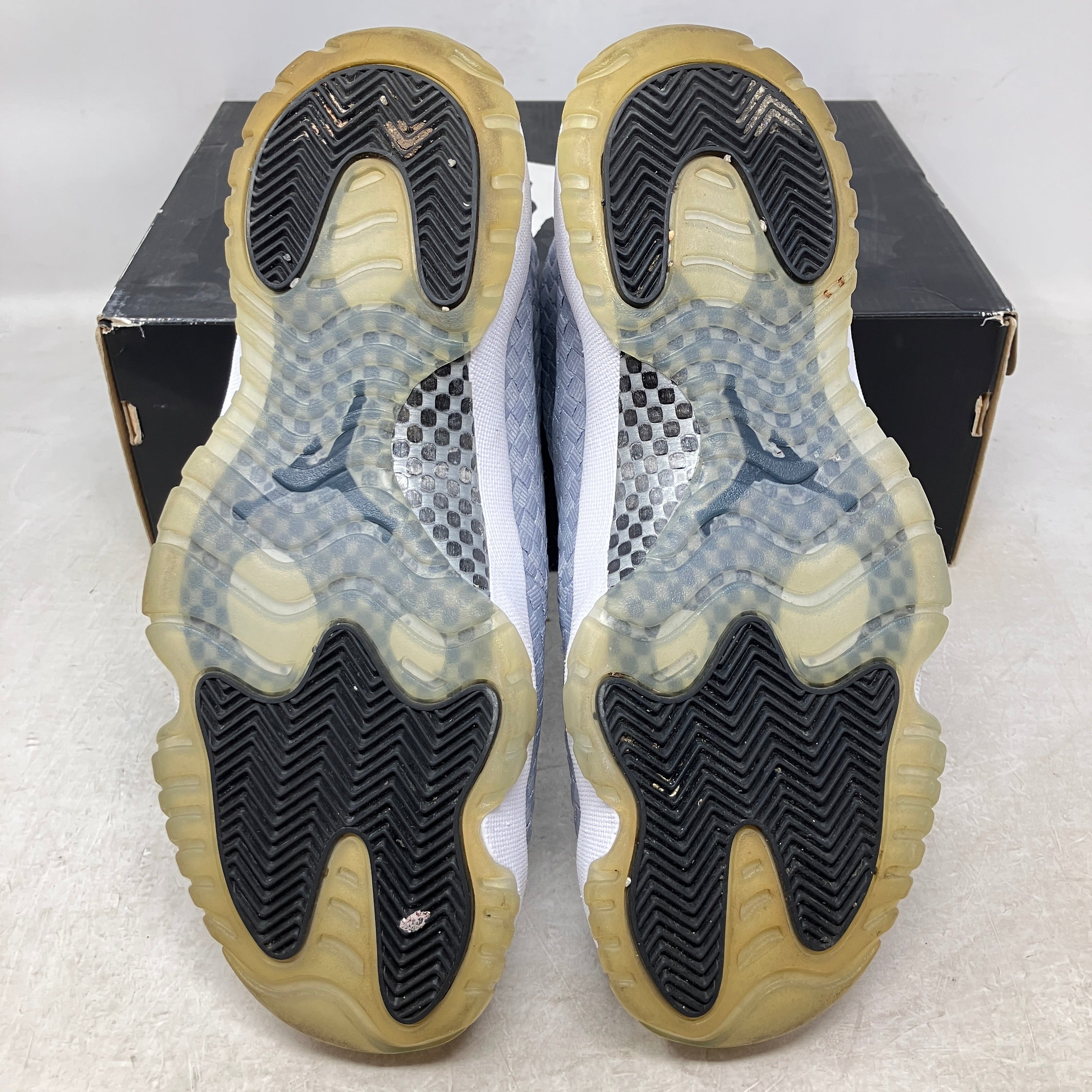 Jordan Future Premium Metallic Silver