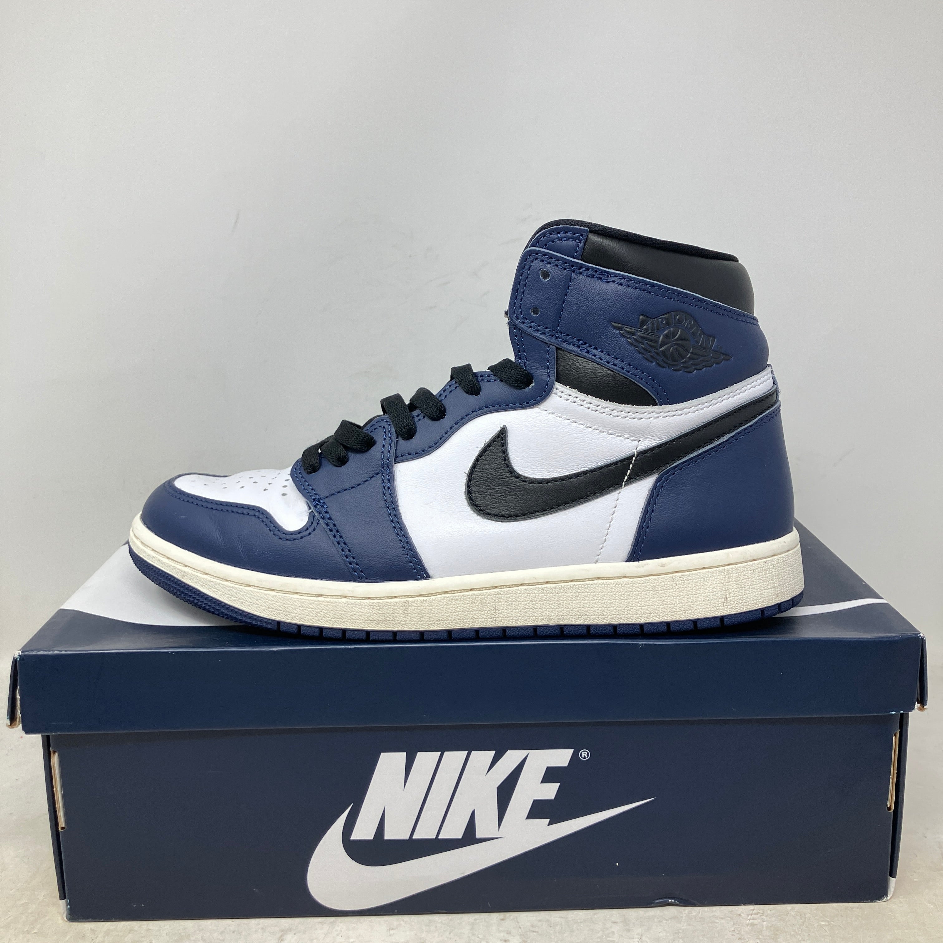 Jordan 1 Retro High OG Midnight Navy