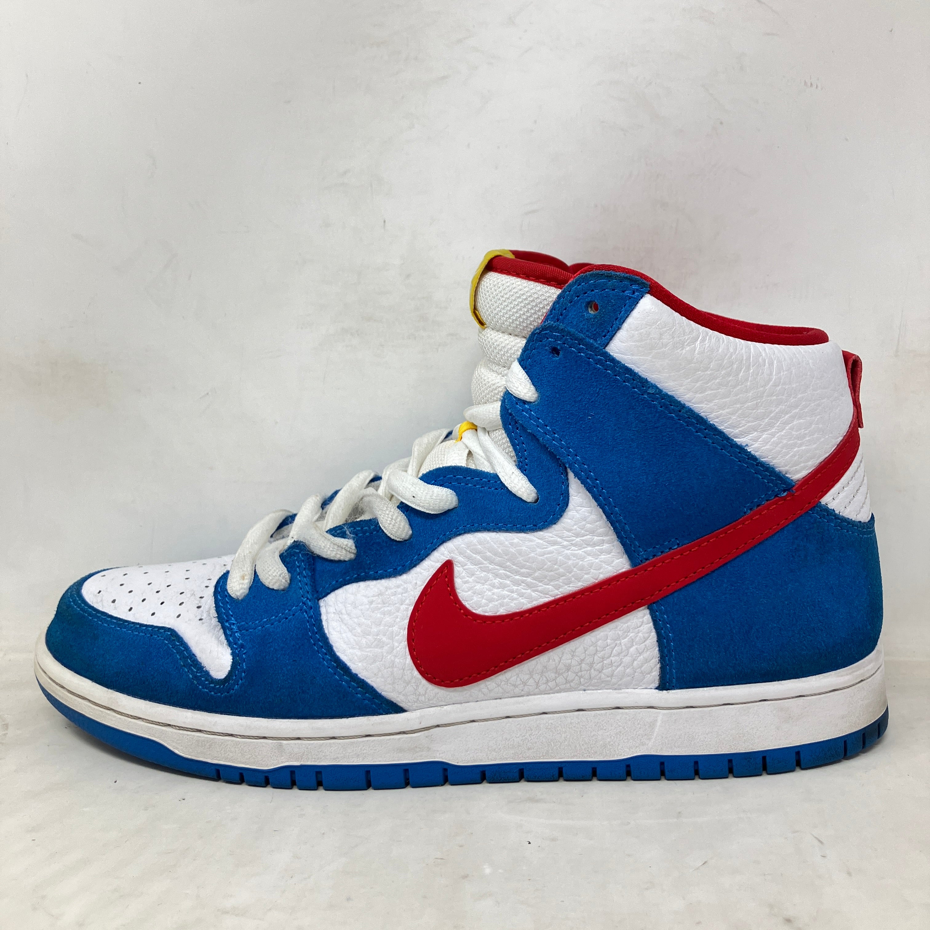 Nike SB Dunk High Doraemon