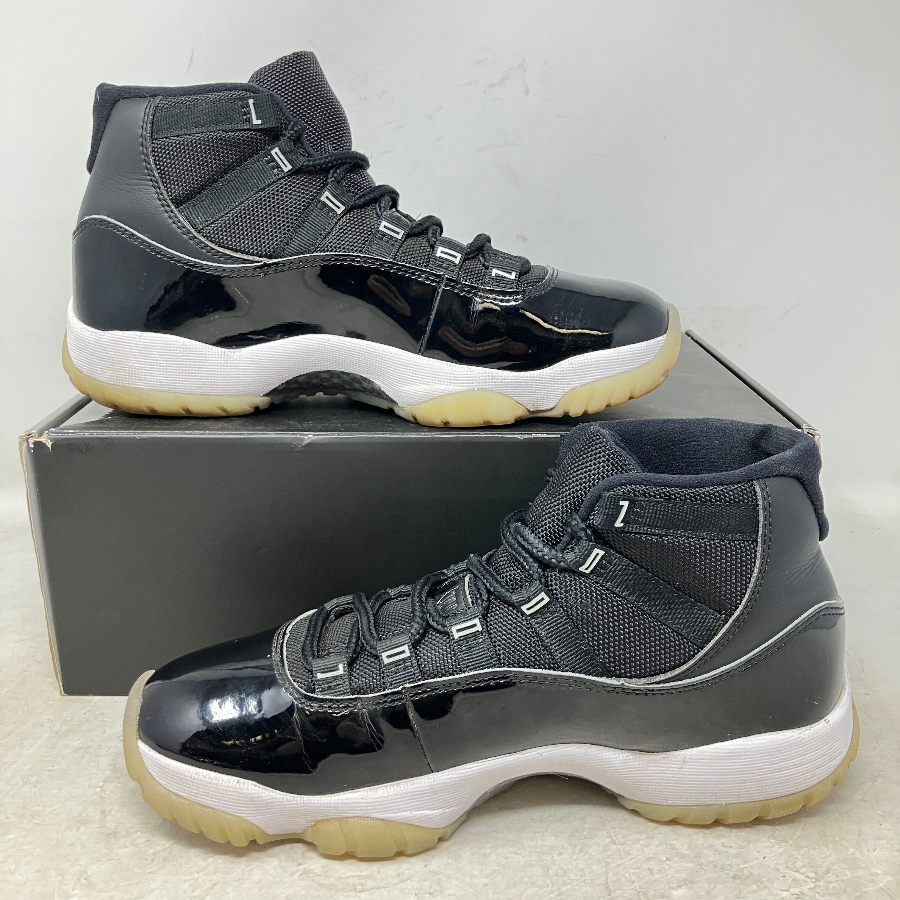 Jordan 11 Retro Jubilee (Women's)