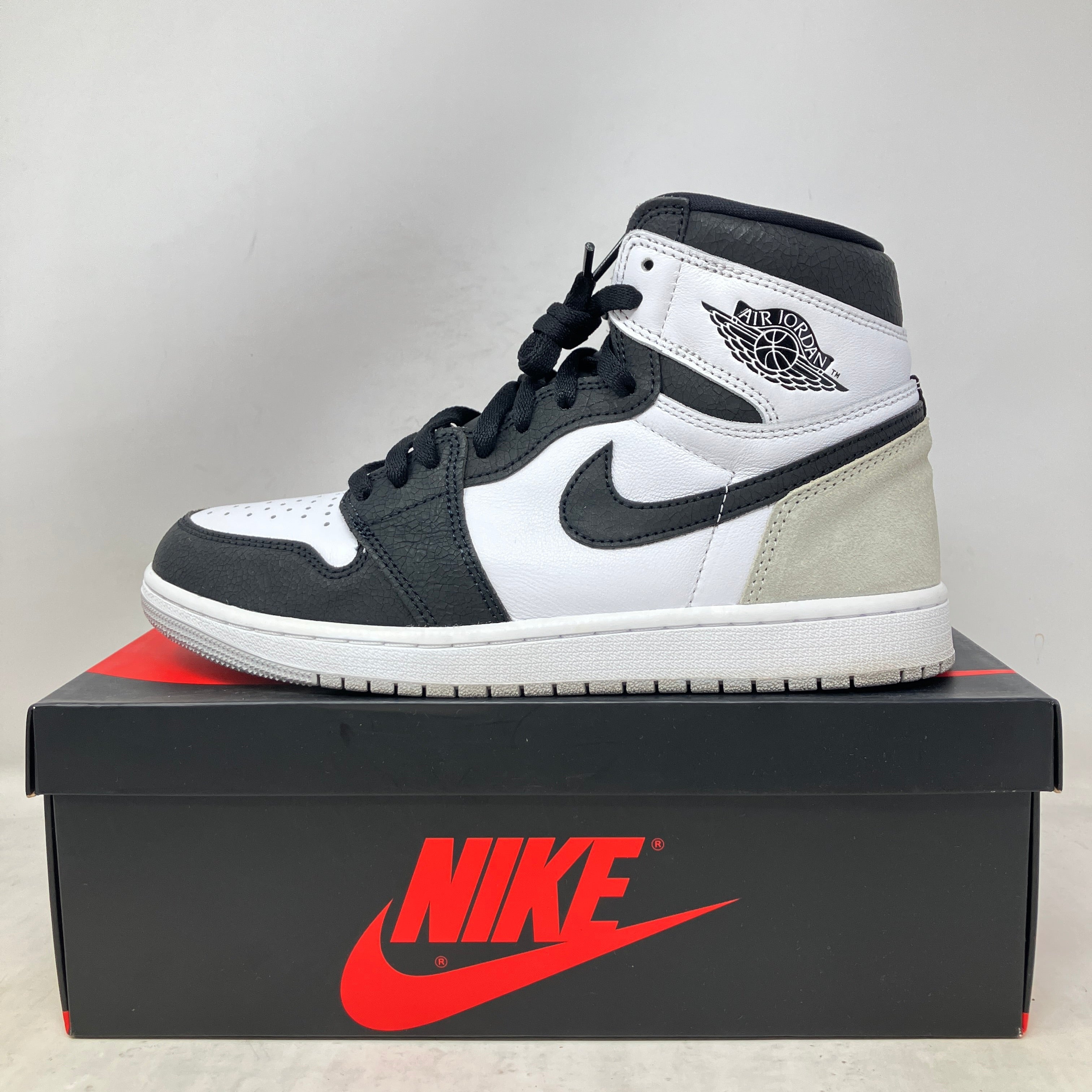 Jordan 1 Retro High OG Bleached Coral