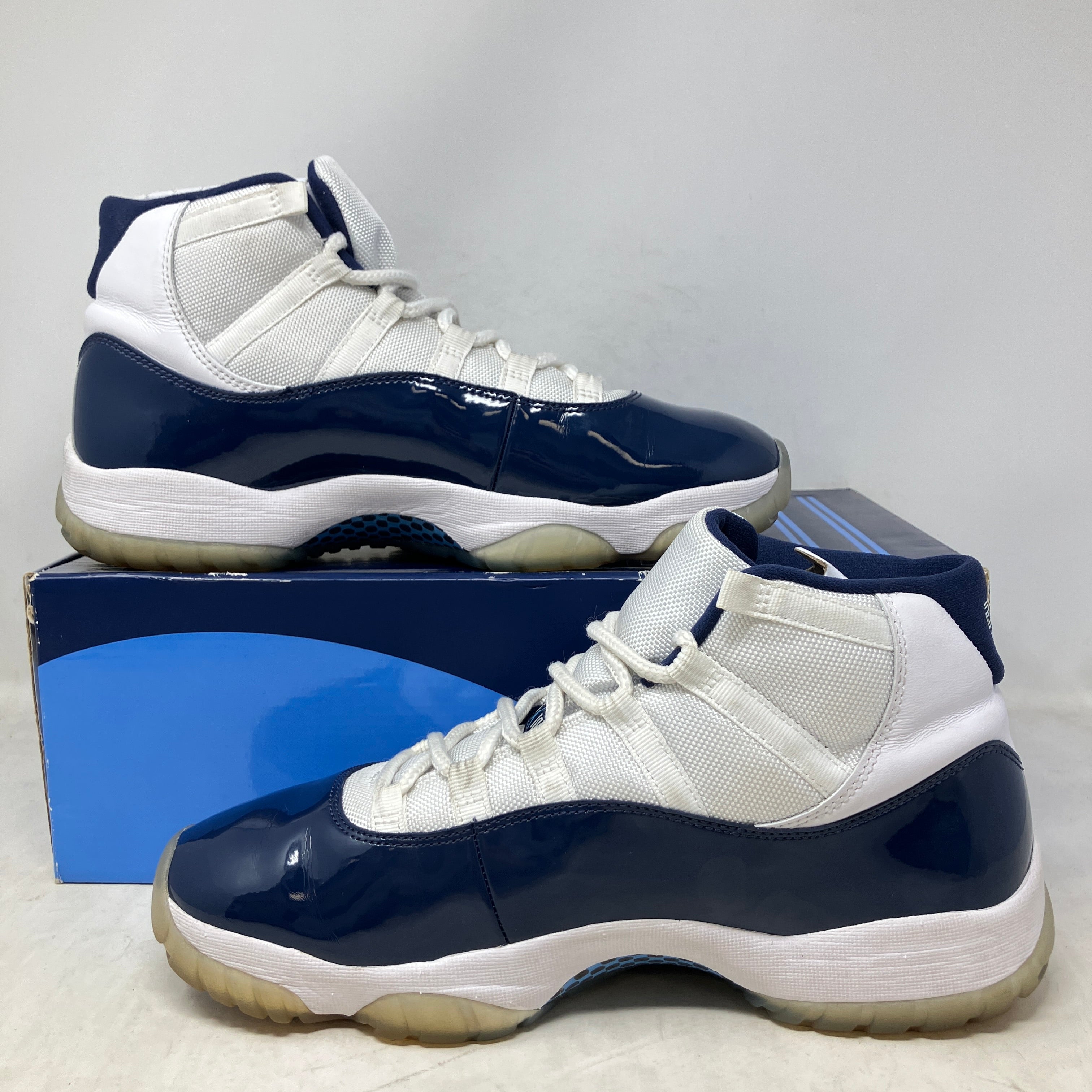 Jordan 11 Retro UNC Win Like 82