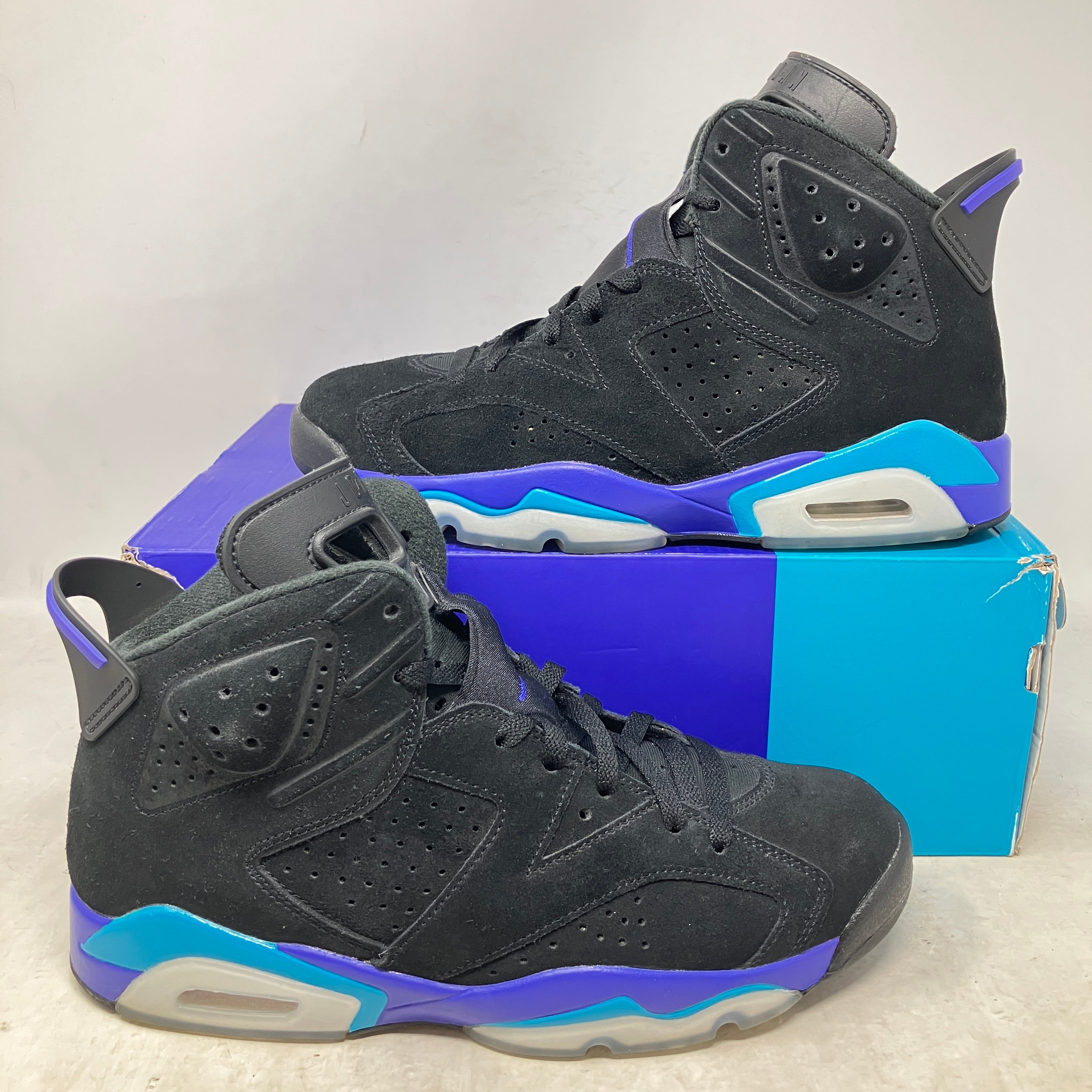 Jordan 6 Retro Aqua