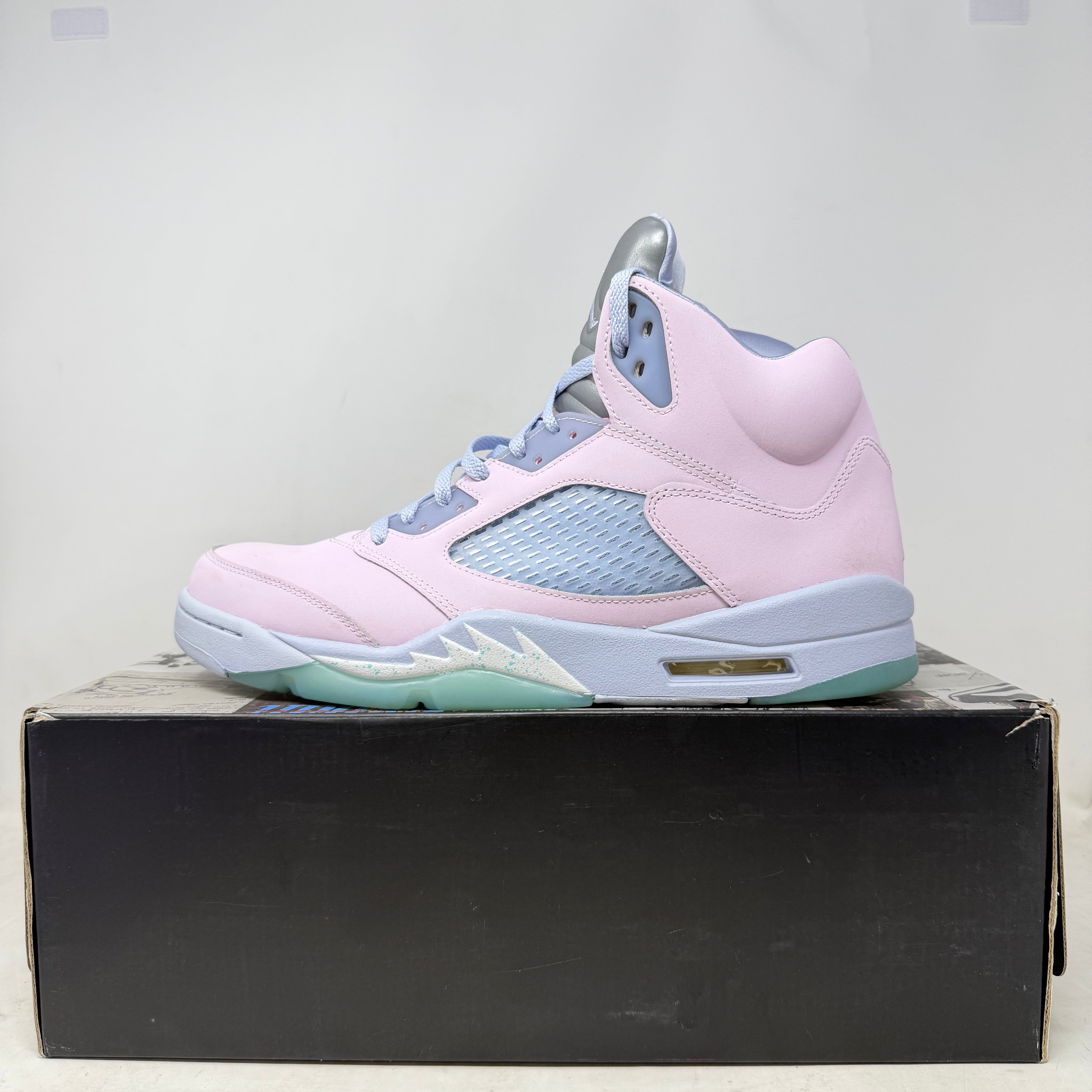 Jordan 5 Retro Easter (2022)