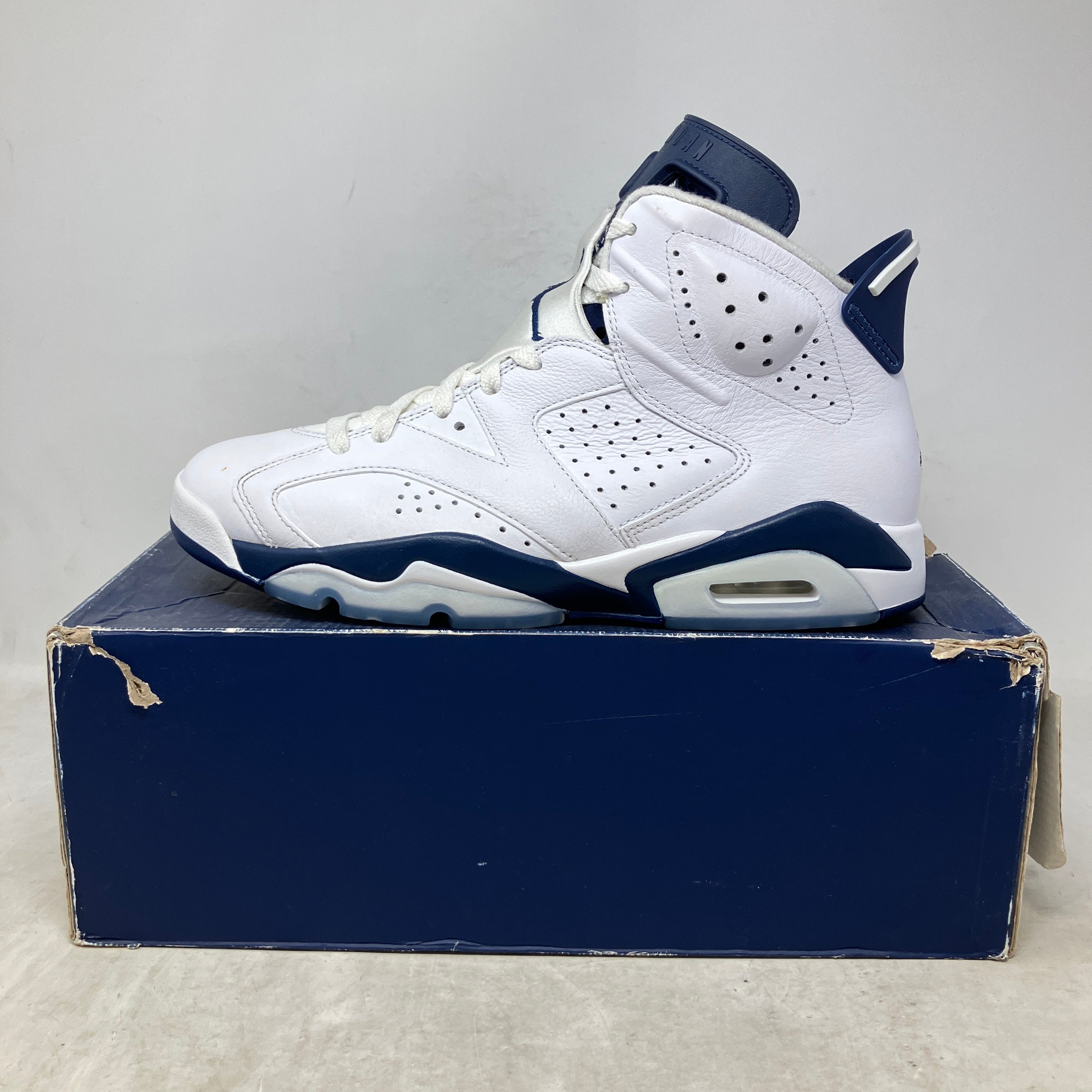 Jordan 6 Retro Midnight Navy (2022)
