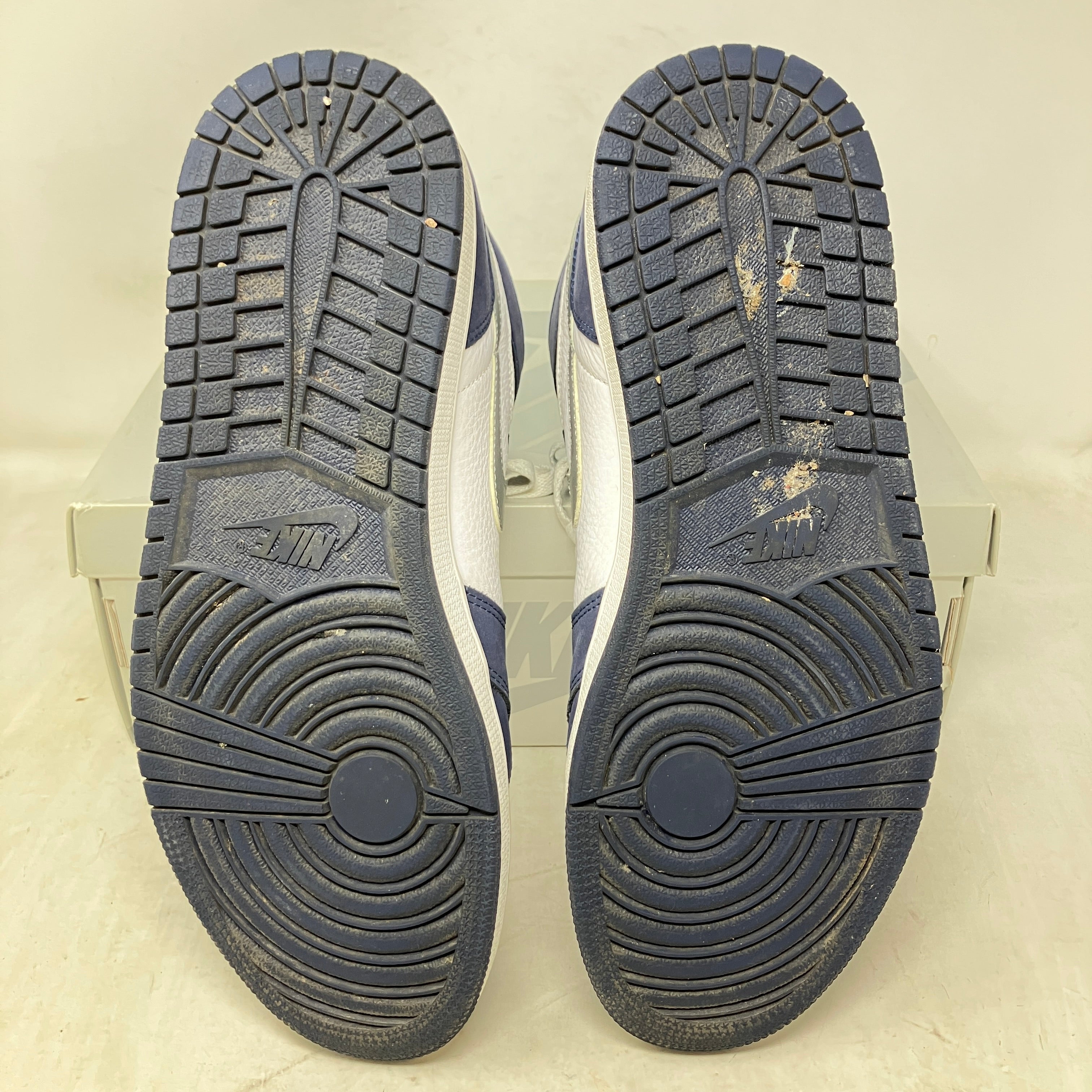 Jordan 1 Retro High CO.JP Midnight Navy (2020)