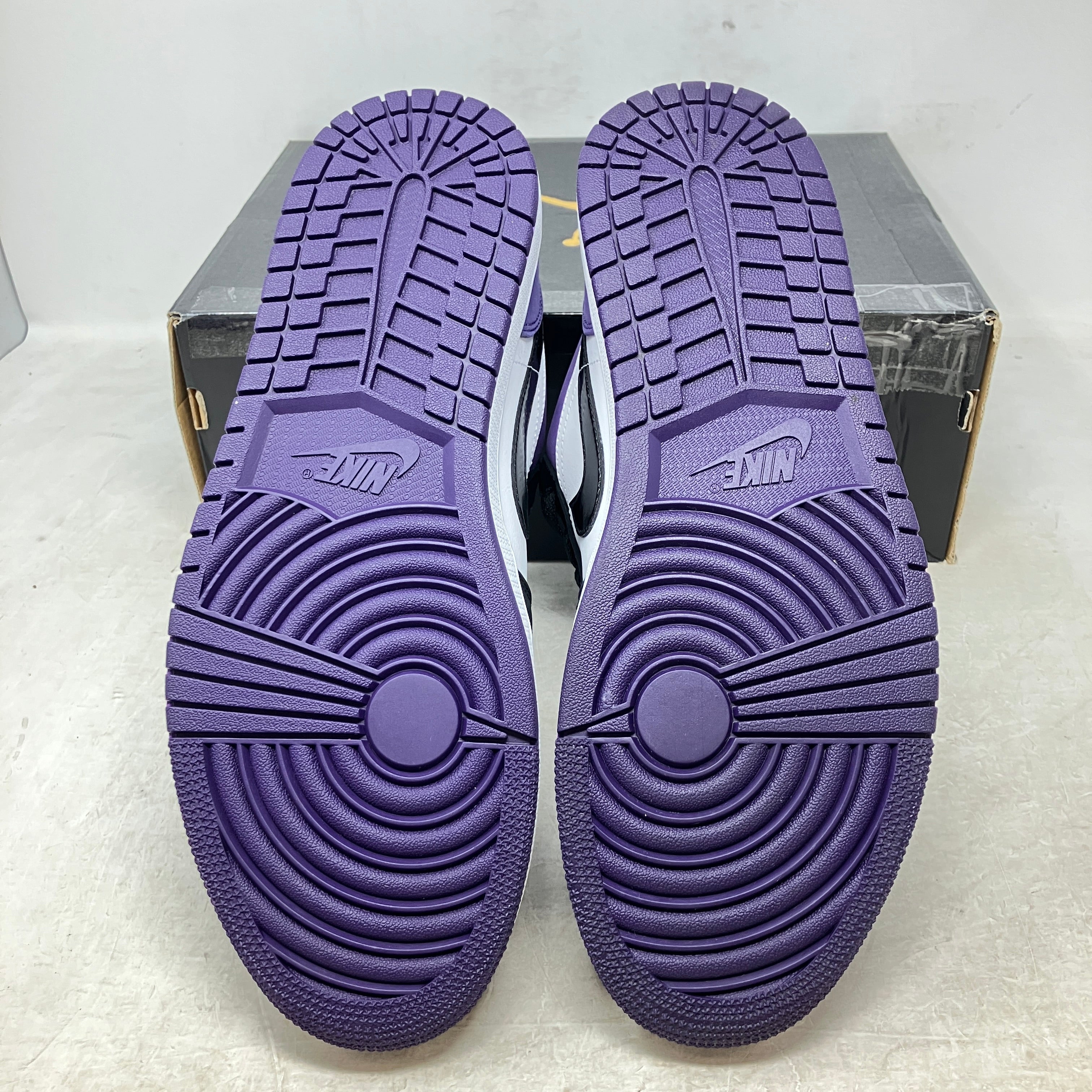 Jordan 1 Low Court Purple