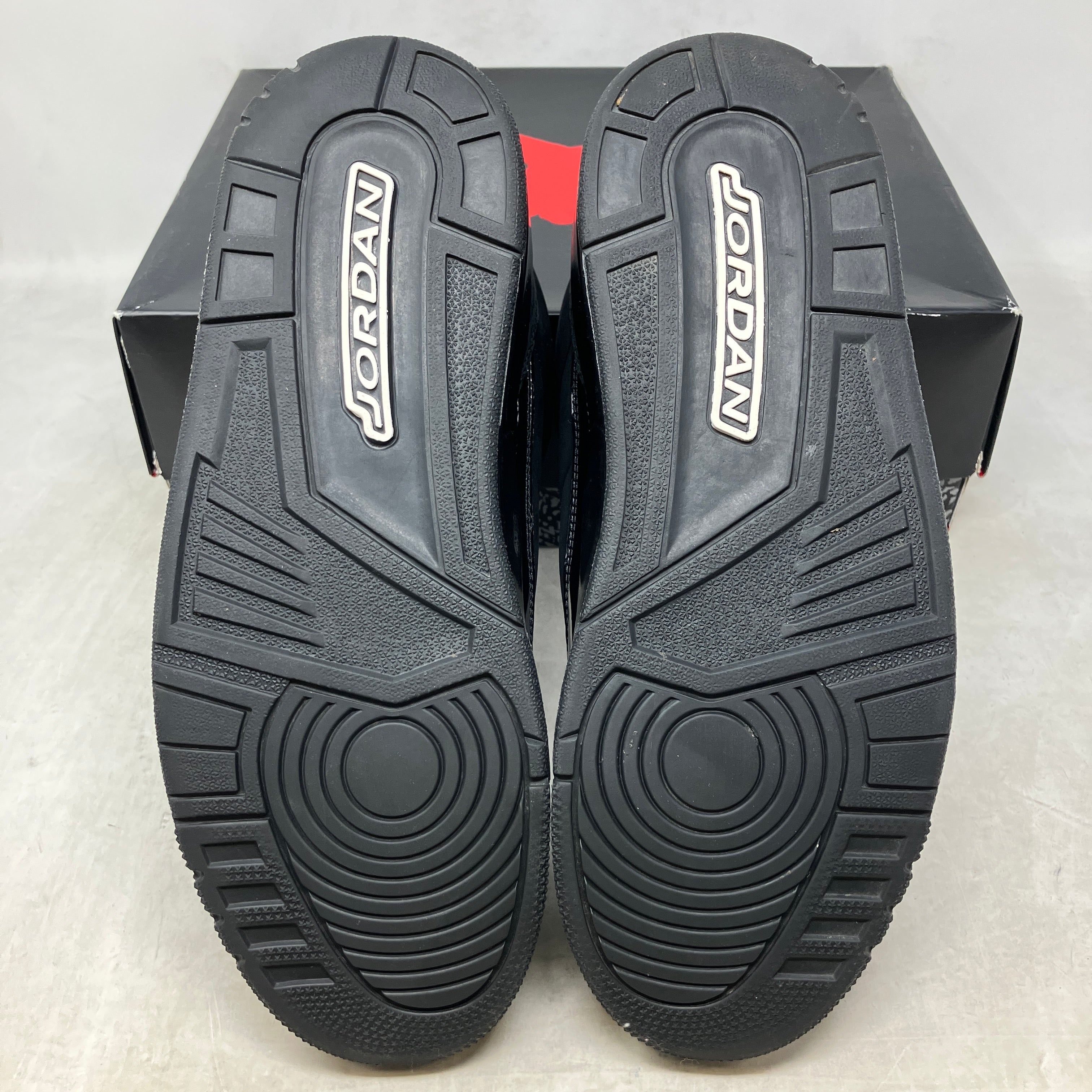 Jordan 3 Retro Black Cat (2025)