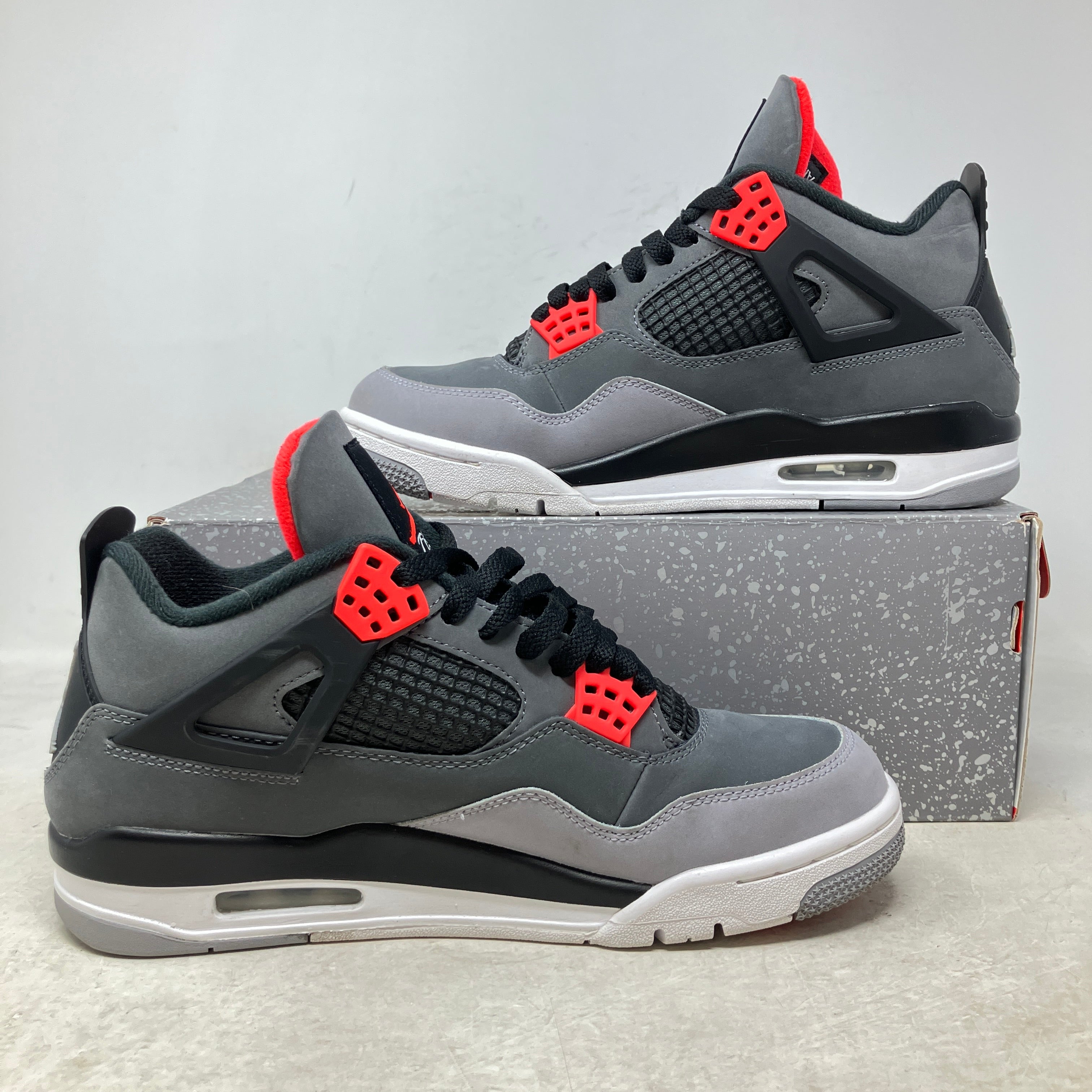 Jordan 4 Retro Infrared