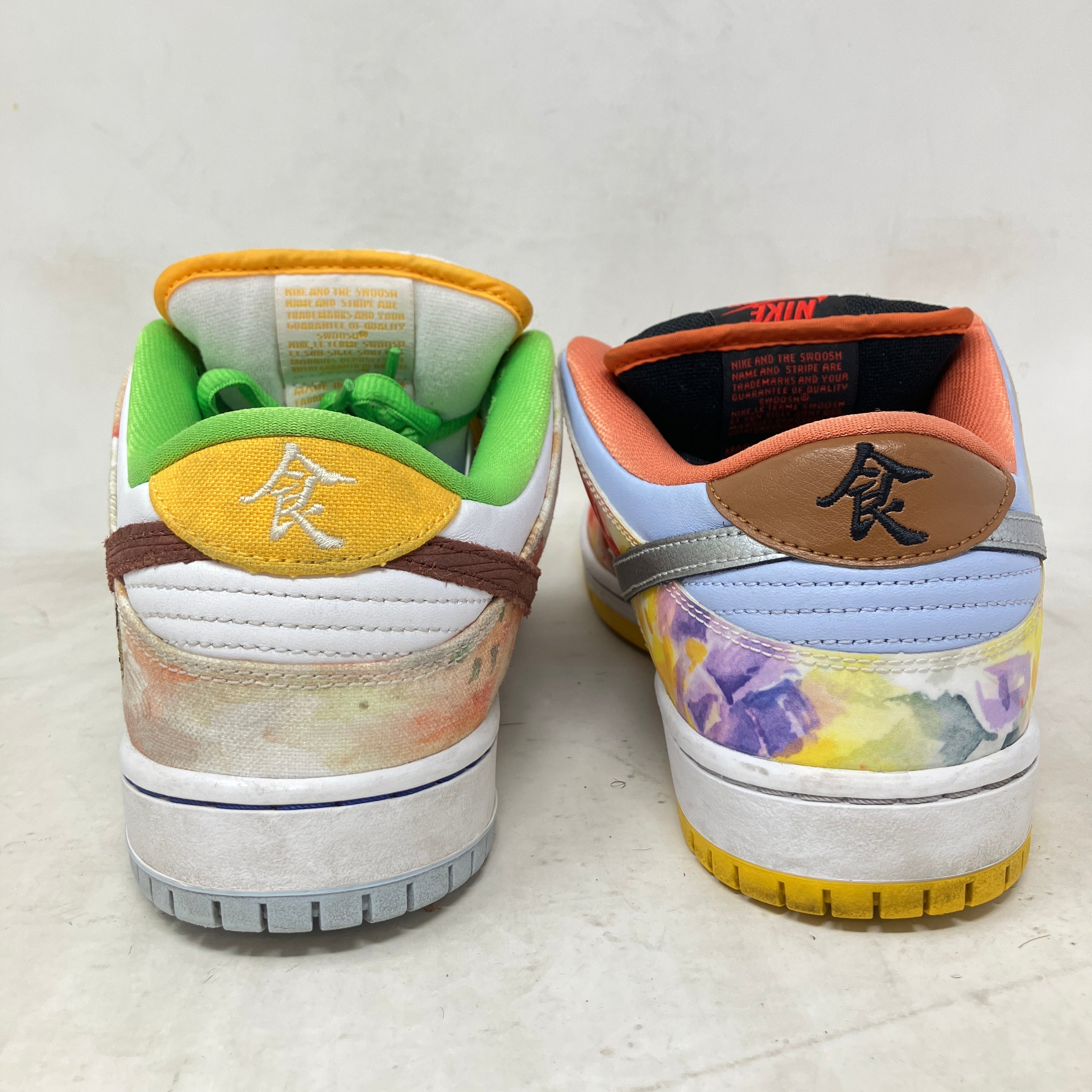 Nike SB Dunk Low Street Hawker (2021)