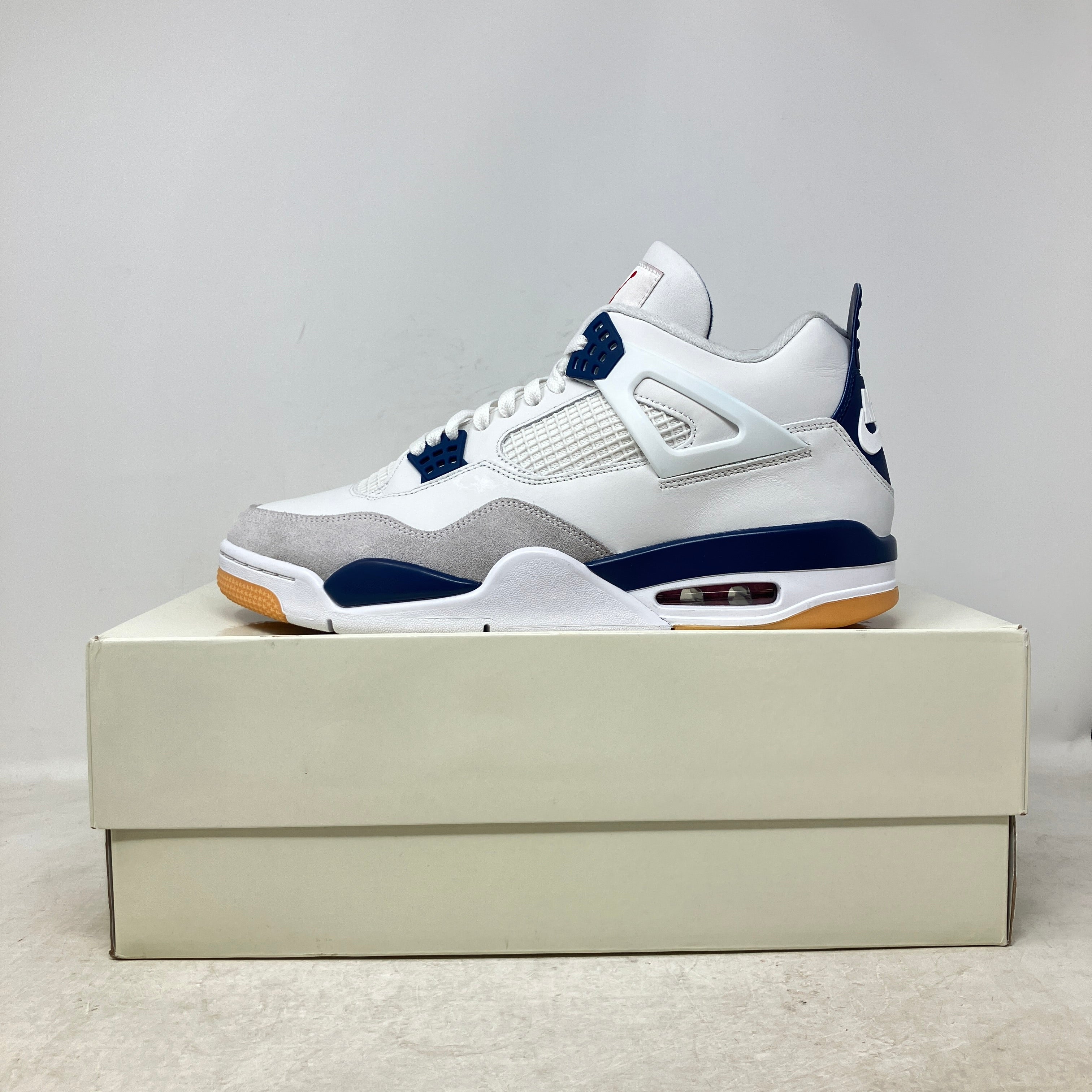 Jordan 4 Retro SB Navy