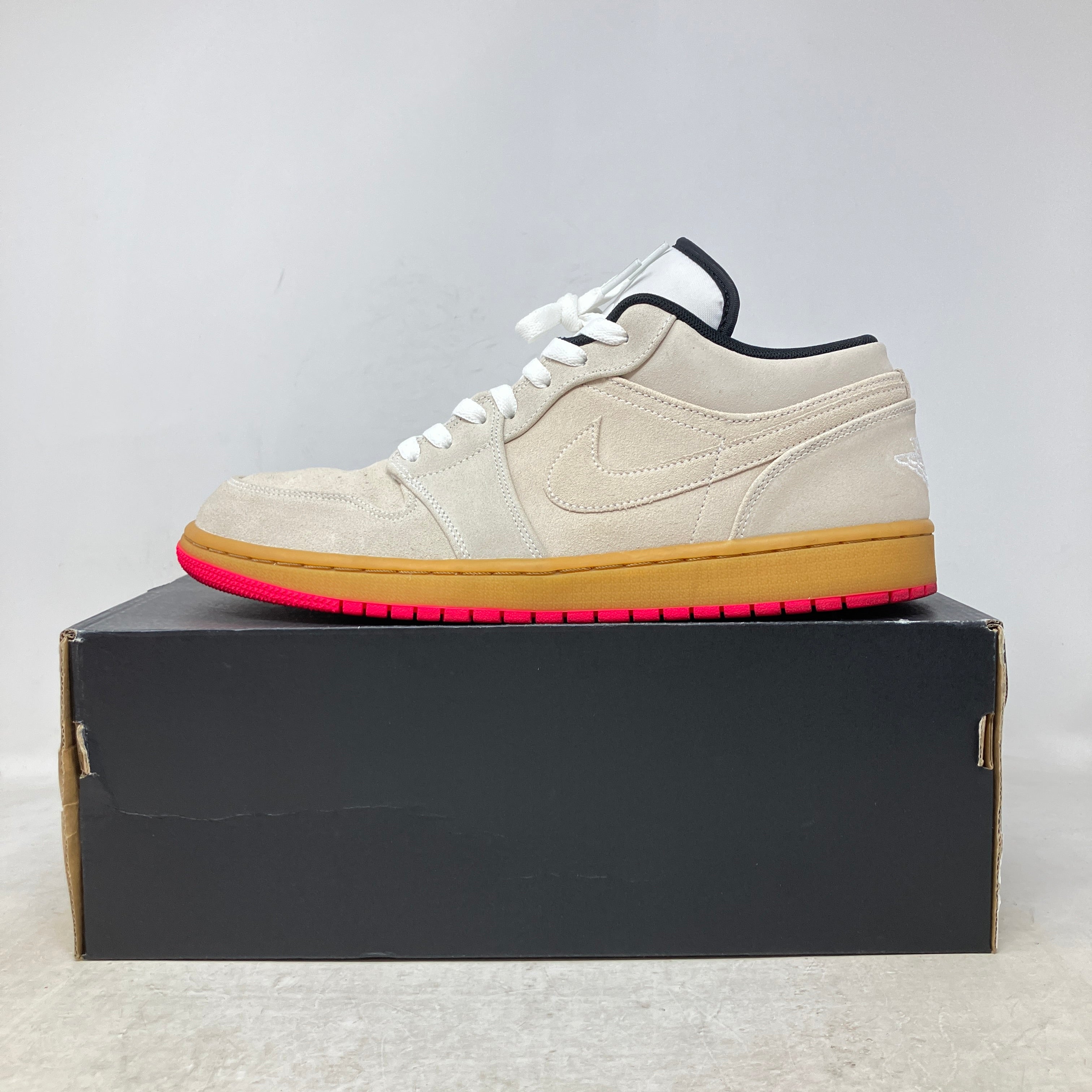 Jordan 1 Low White Gum Hyper Pink