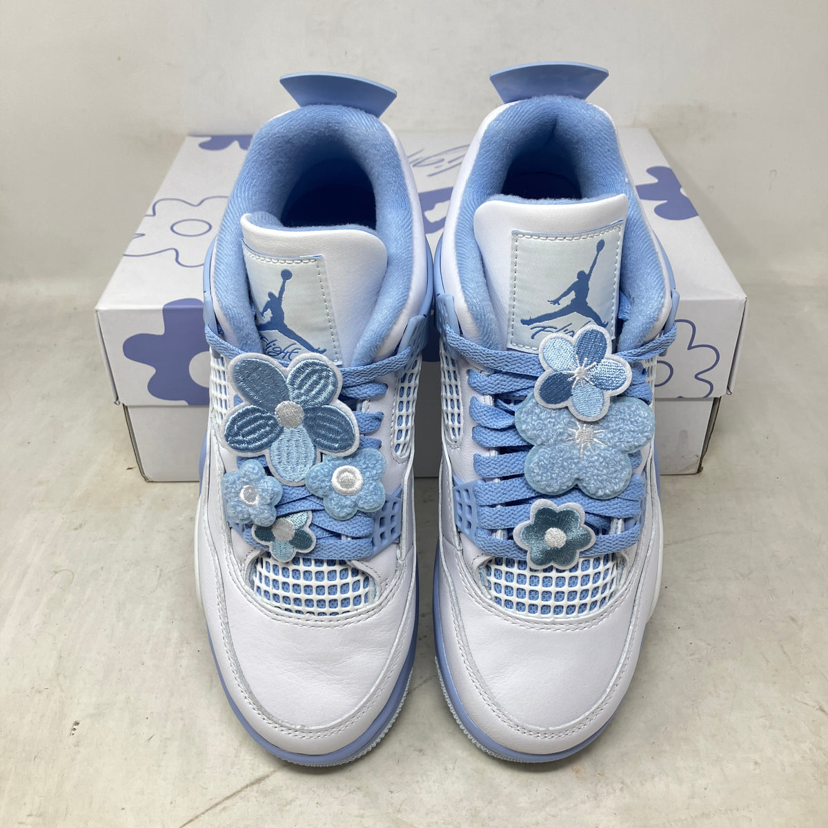 Jordan 4 Retro Forget Me Not (Women's)