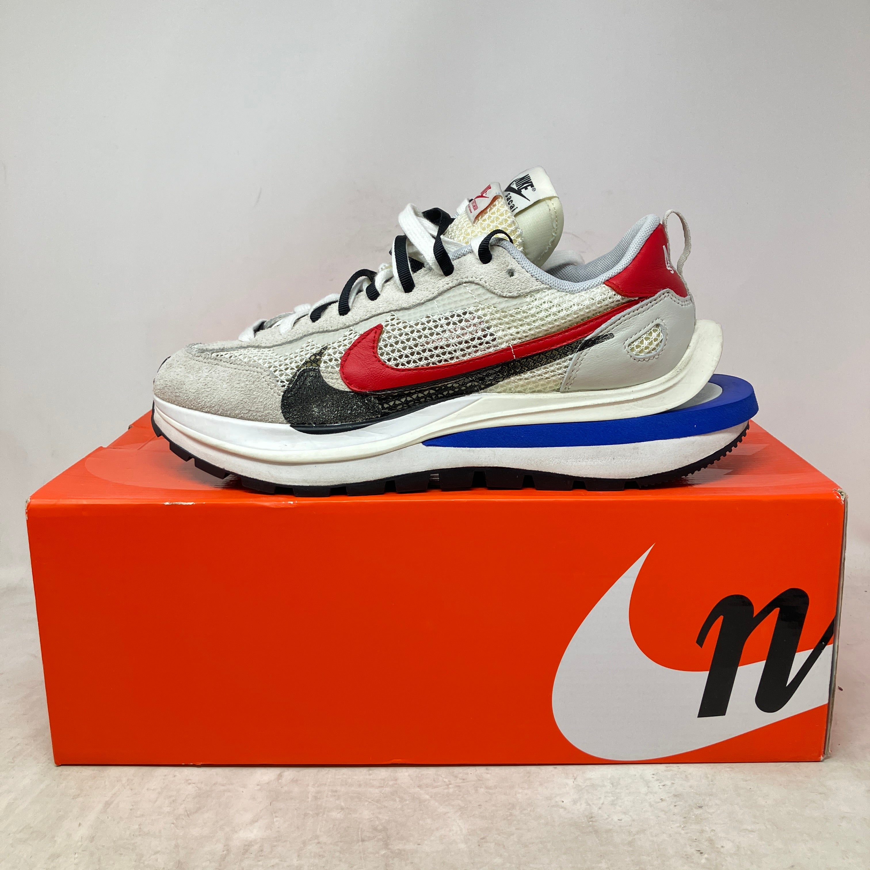 Nike Vaporwaffle sacai Sport Fuchsia Game Royal