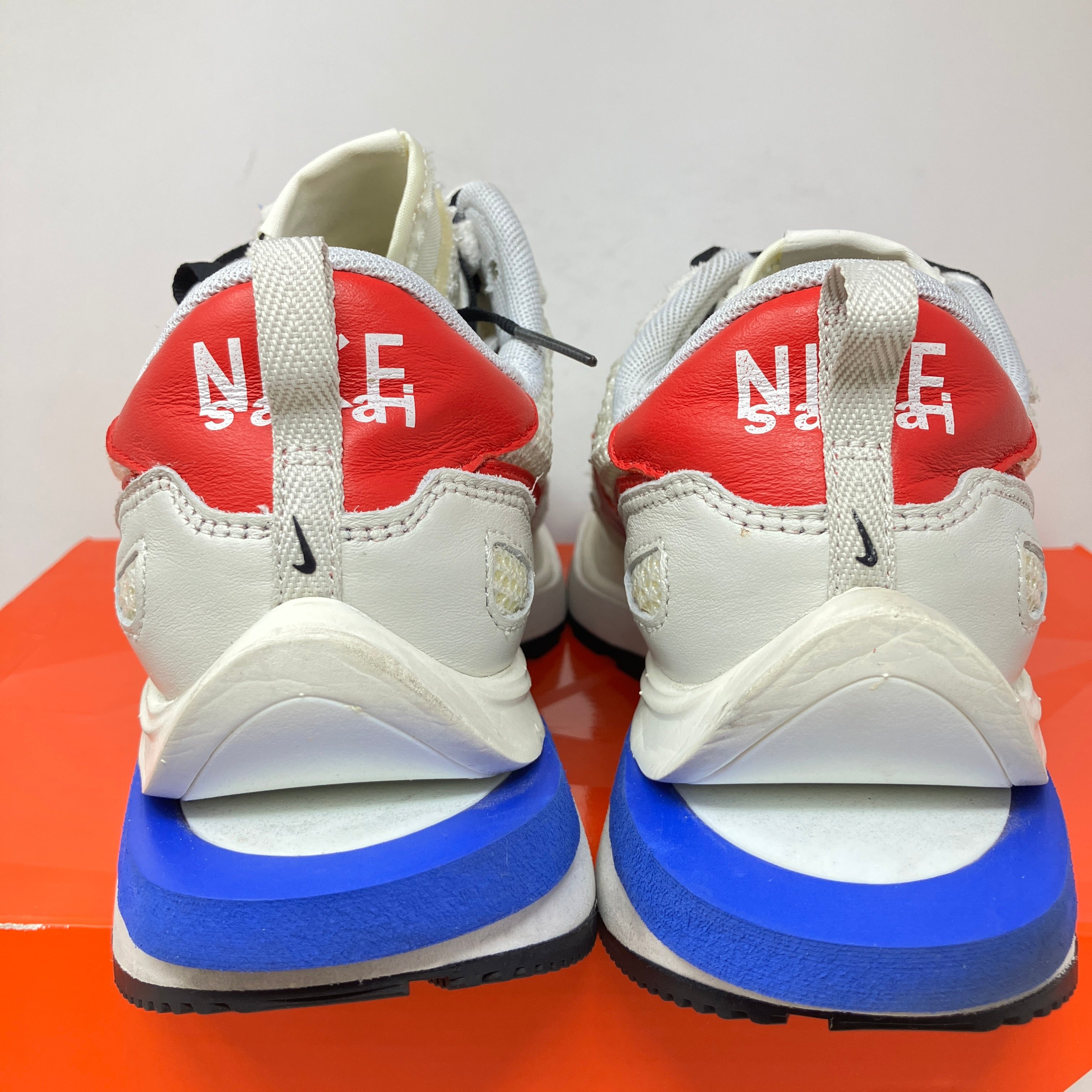 Nike Vaporwaffle sacai Sport Fuchsia Game Royal