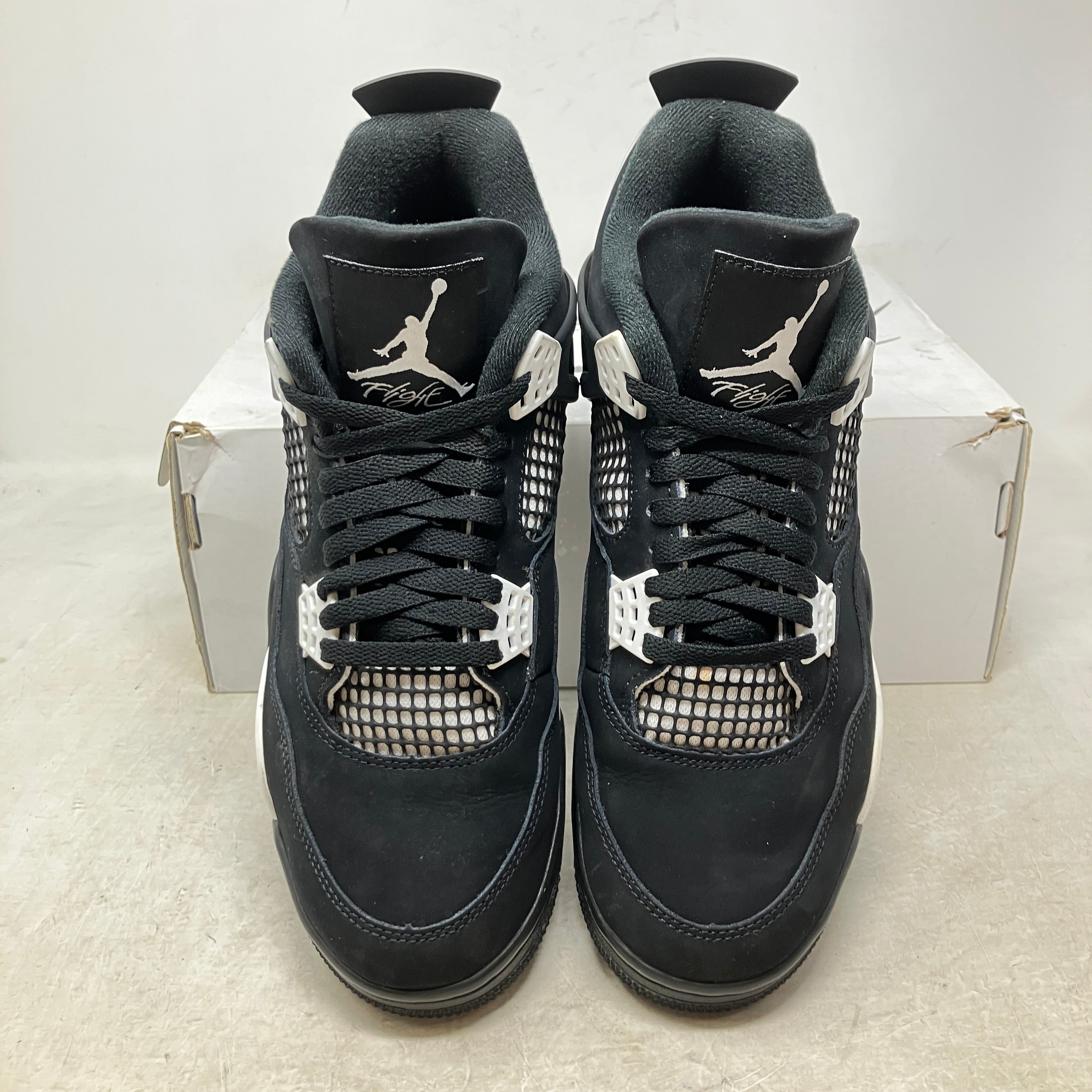 Jordan 4 Retro White Thunder