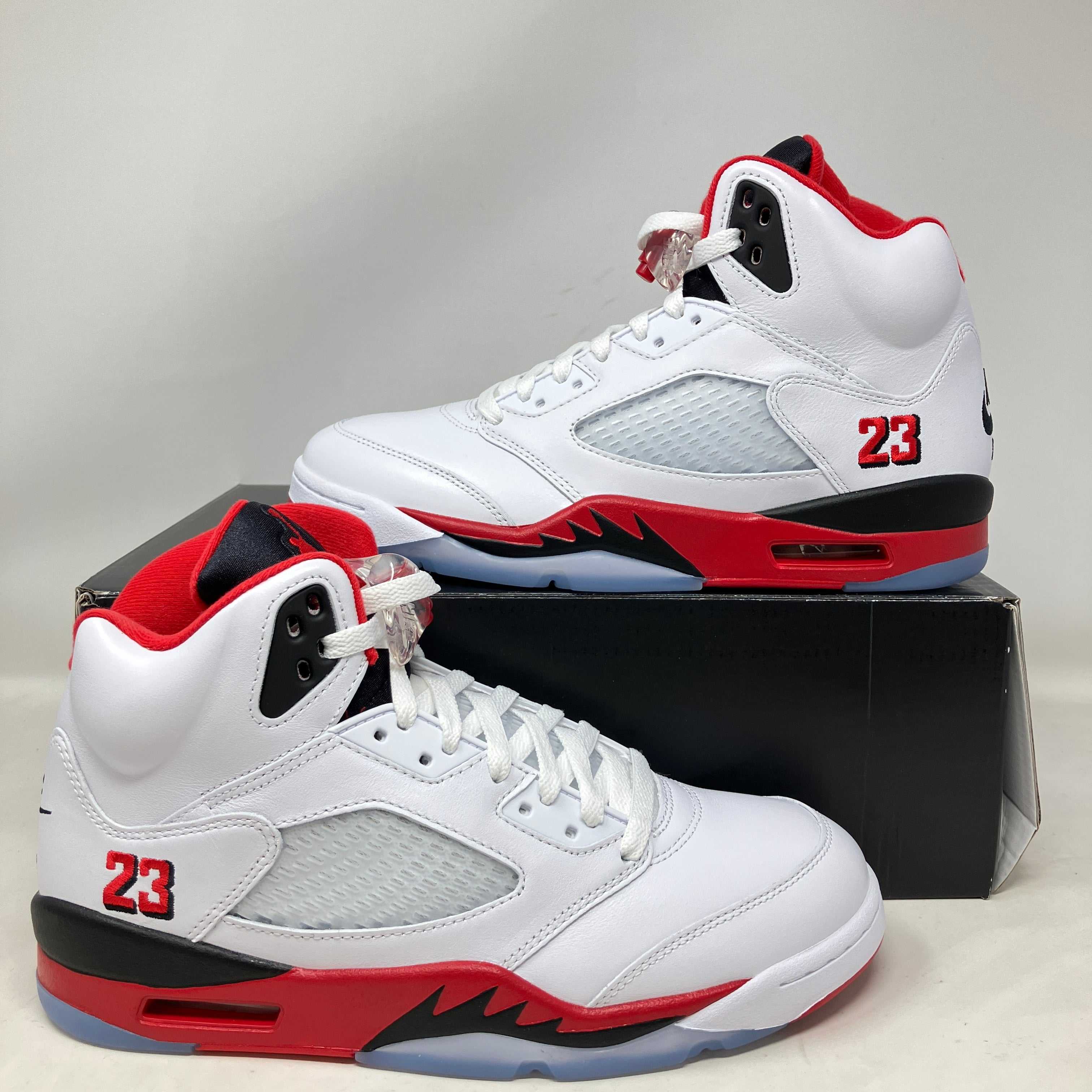 Jordan 5 Retro Fire Red Black Tongue (2025)