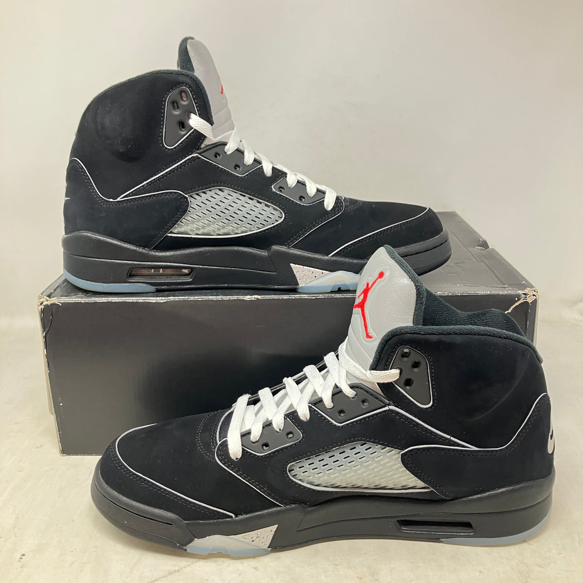 Jordan 5 Retro OG Black Metallic Reimagined