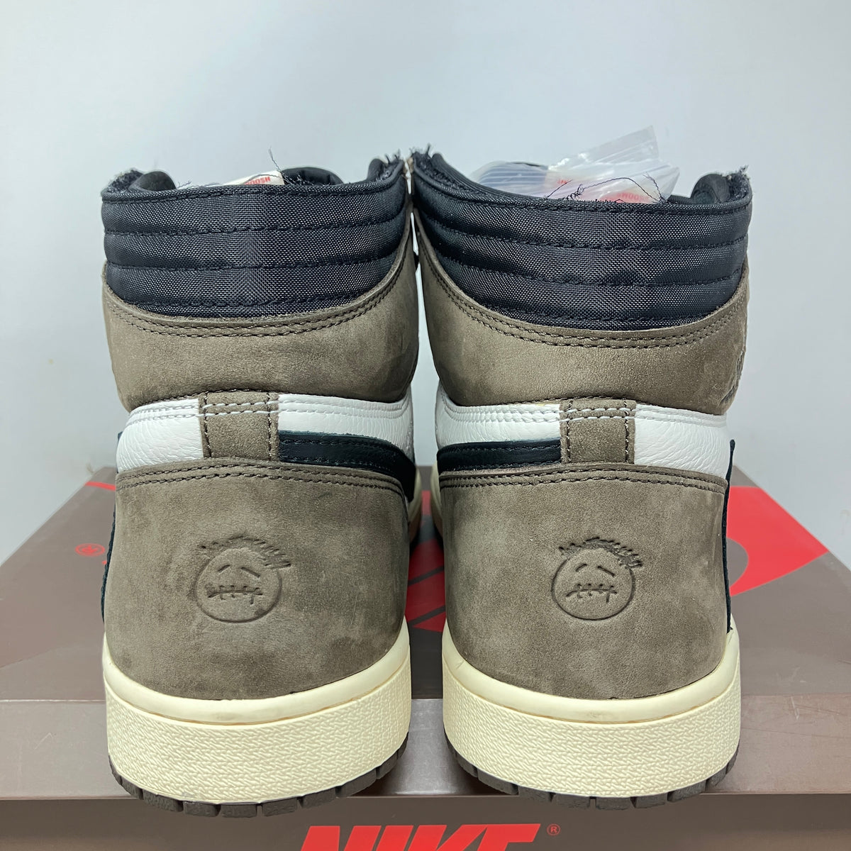 Jordan 1 Retro High OG SP Travis Scott Mocha