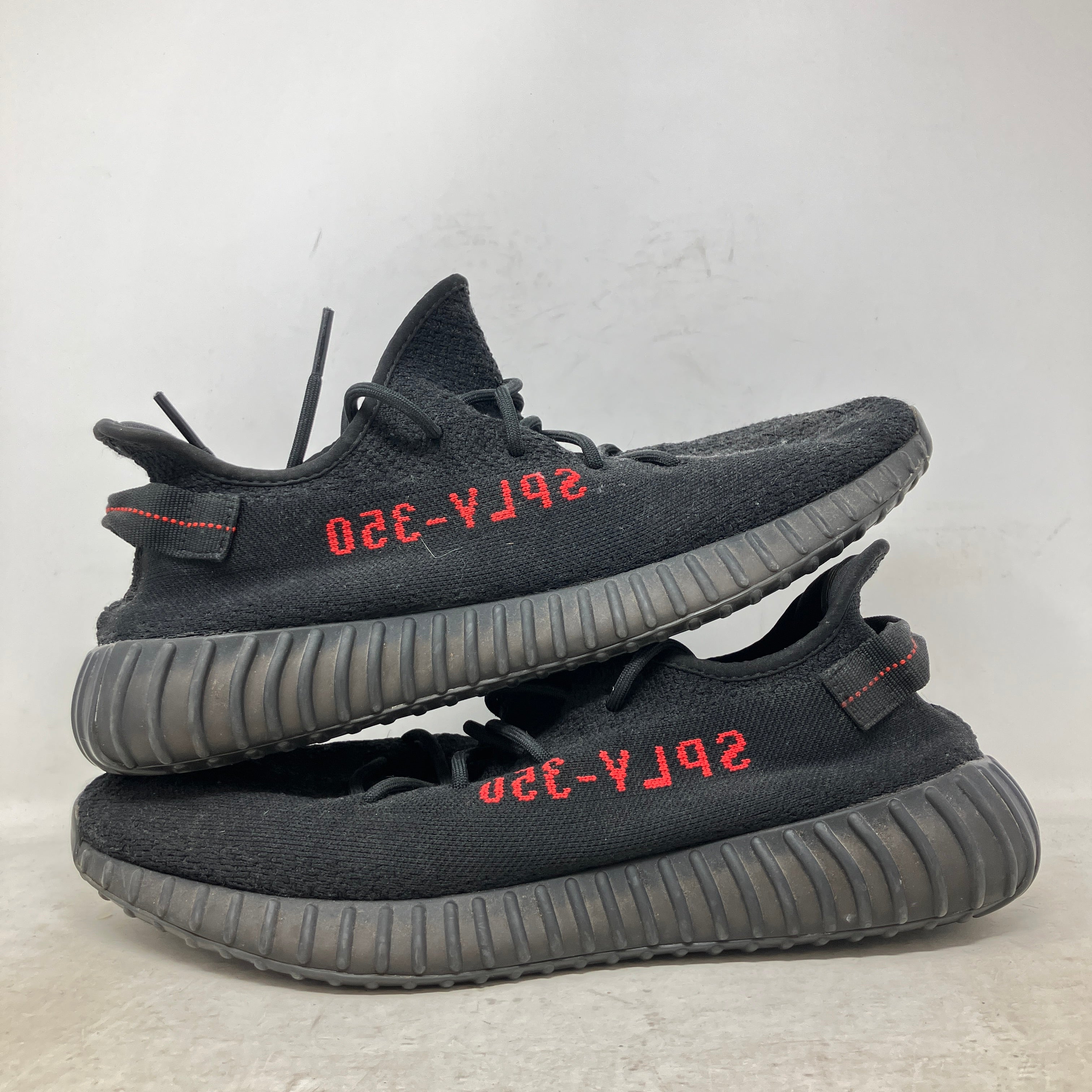 adidas Yeezy Boost 350 V2 Black Red
