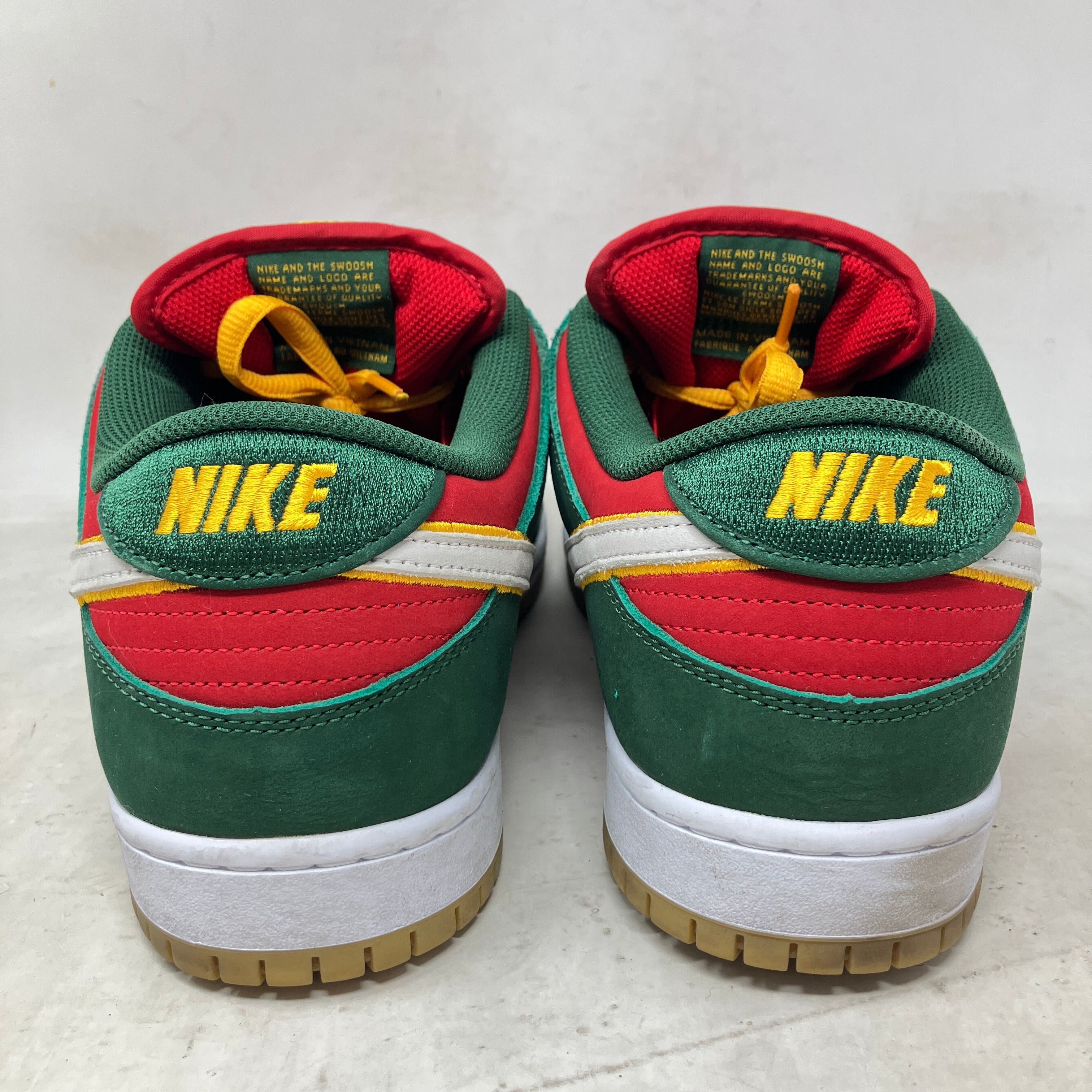 Nike SB Dunk Low Pro PRM Seattle Supersonics