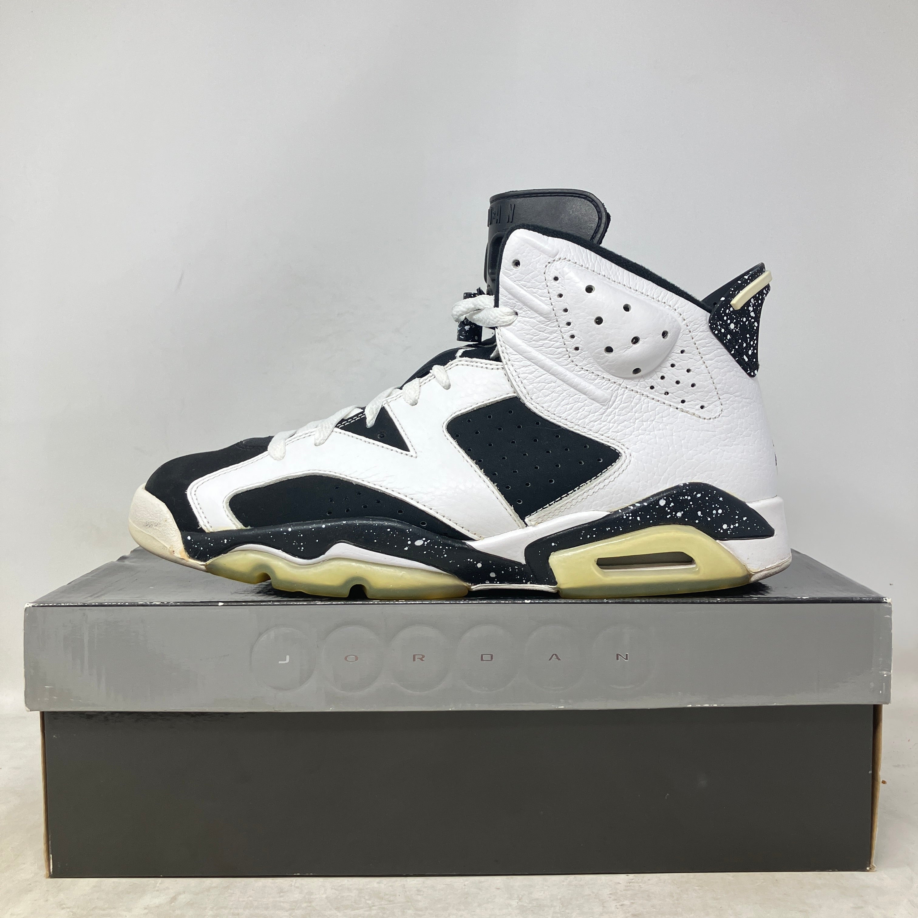 Jordan 6 Retro Oreo