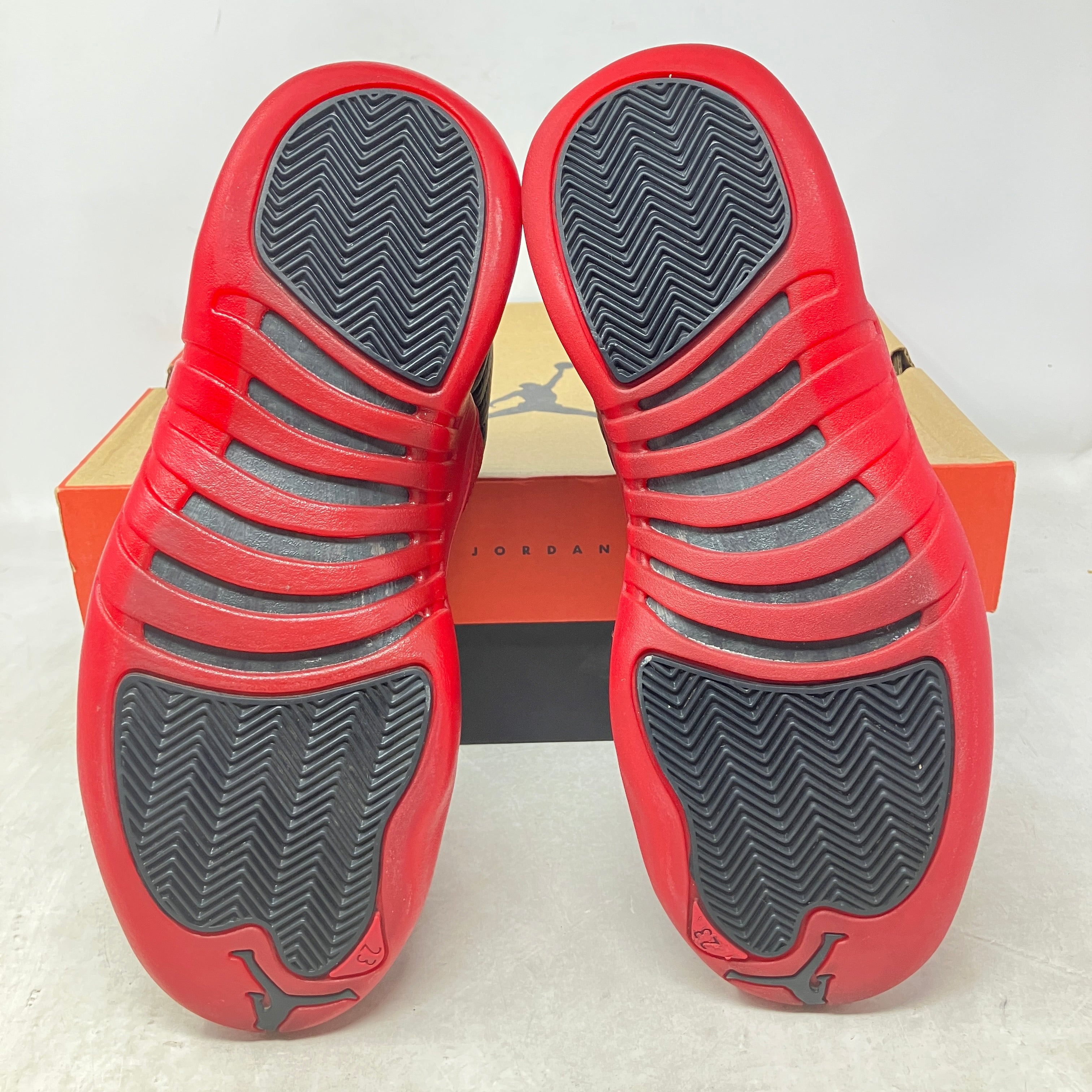 Jordan 12 Retro Flu Game (2016)