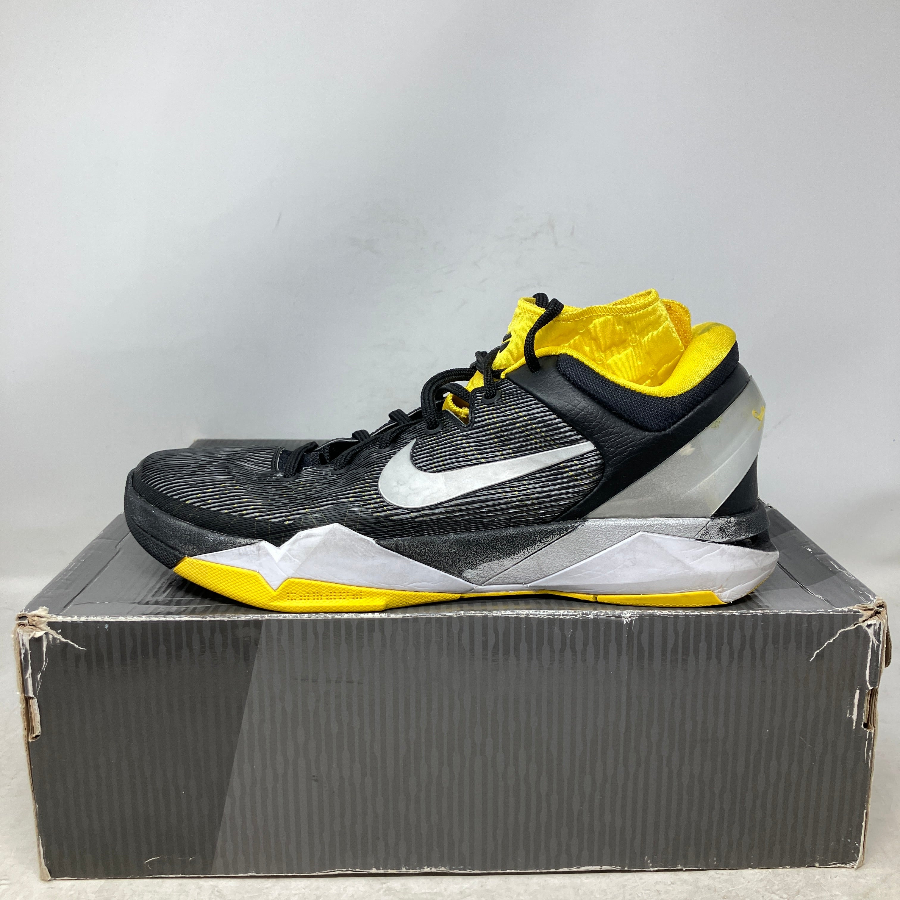 Nike Kobe 7 Black White Del Sol
