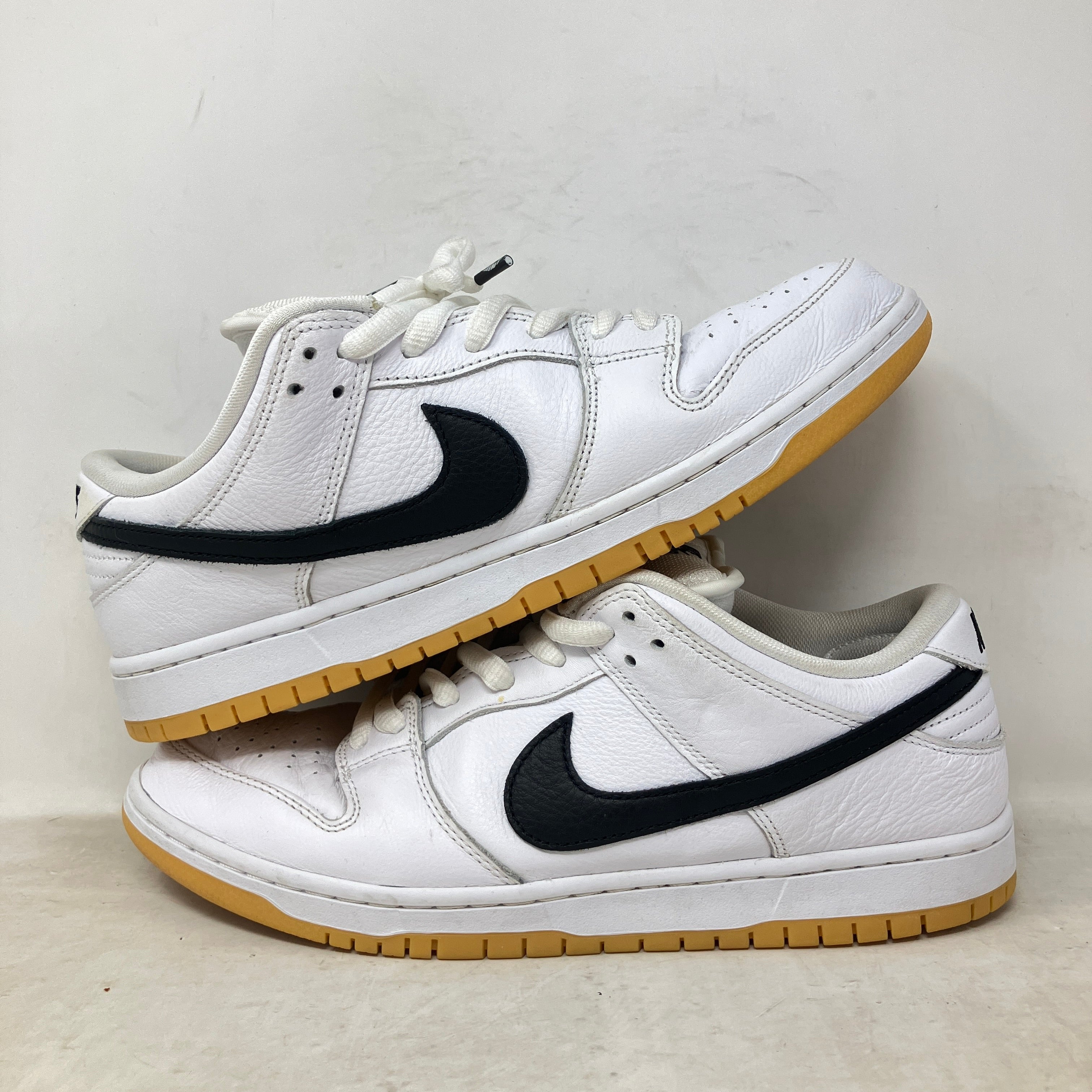 Nike SB Dunk Low Pro White Gum